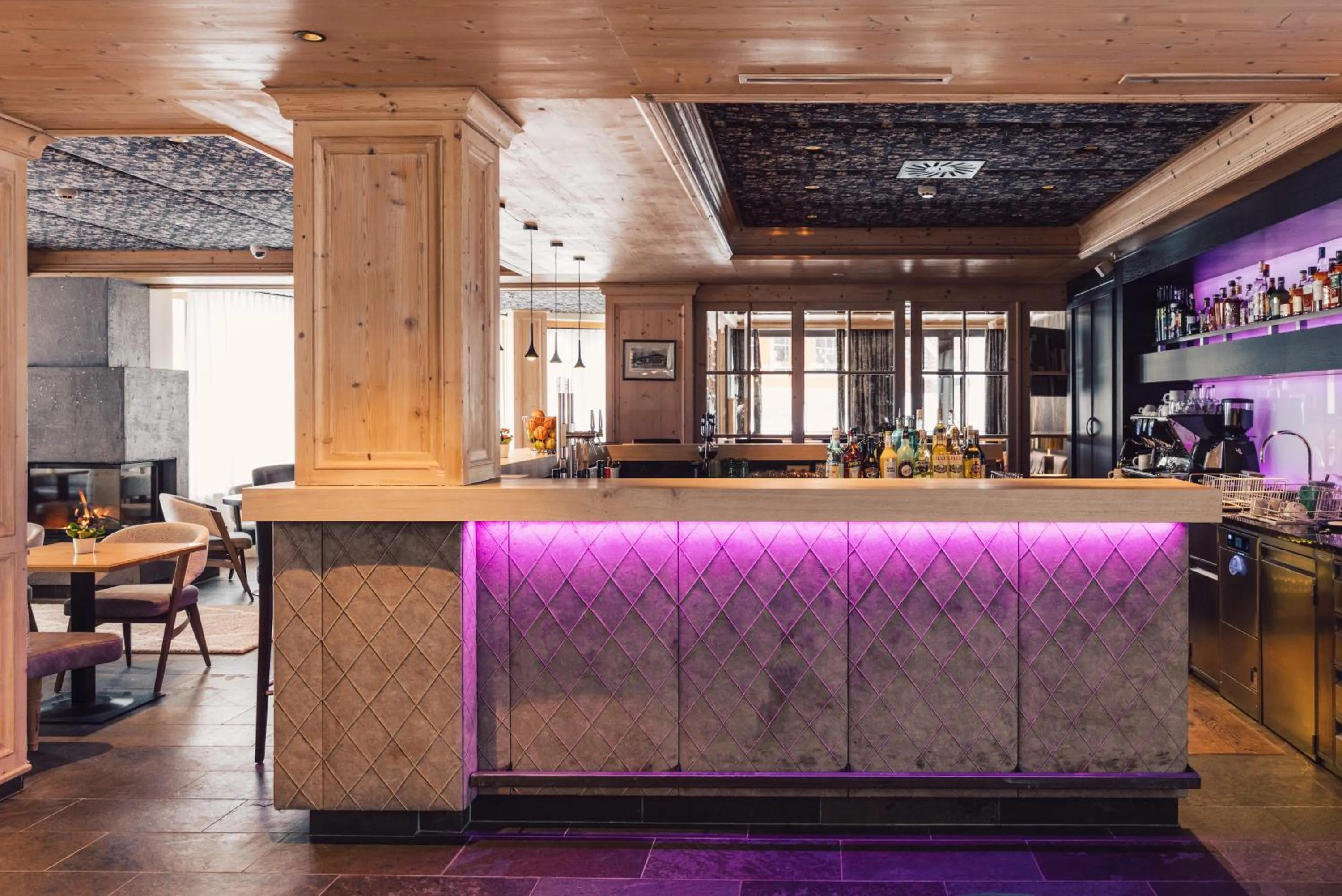 Lounge or bar in Hotel Schöne Aussicht