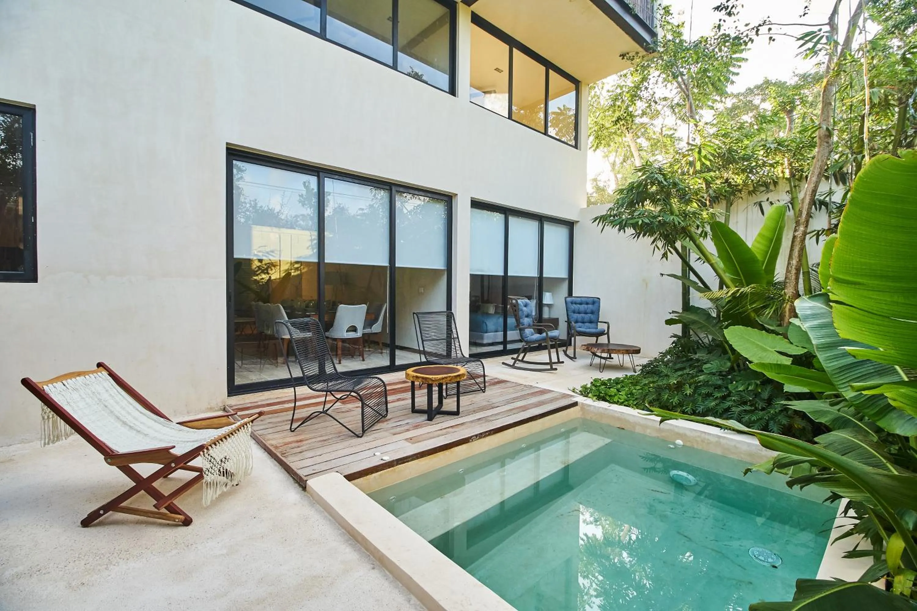 Patio in Don Quijote - Private pool & Beach club access