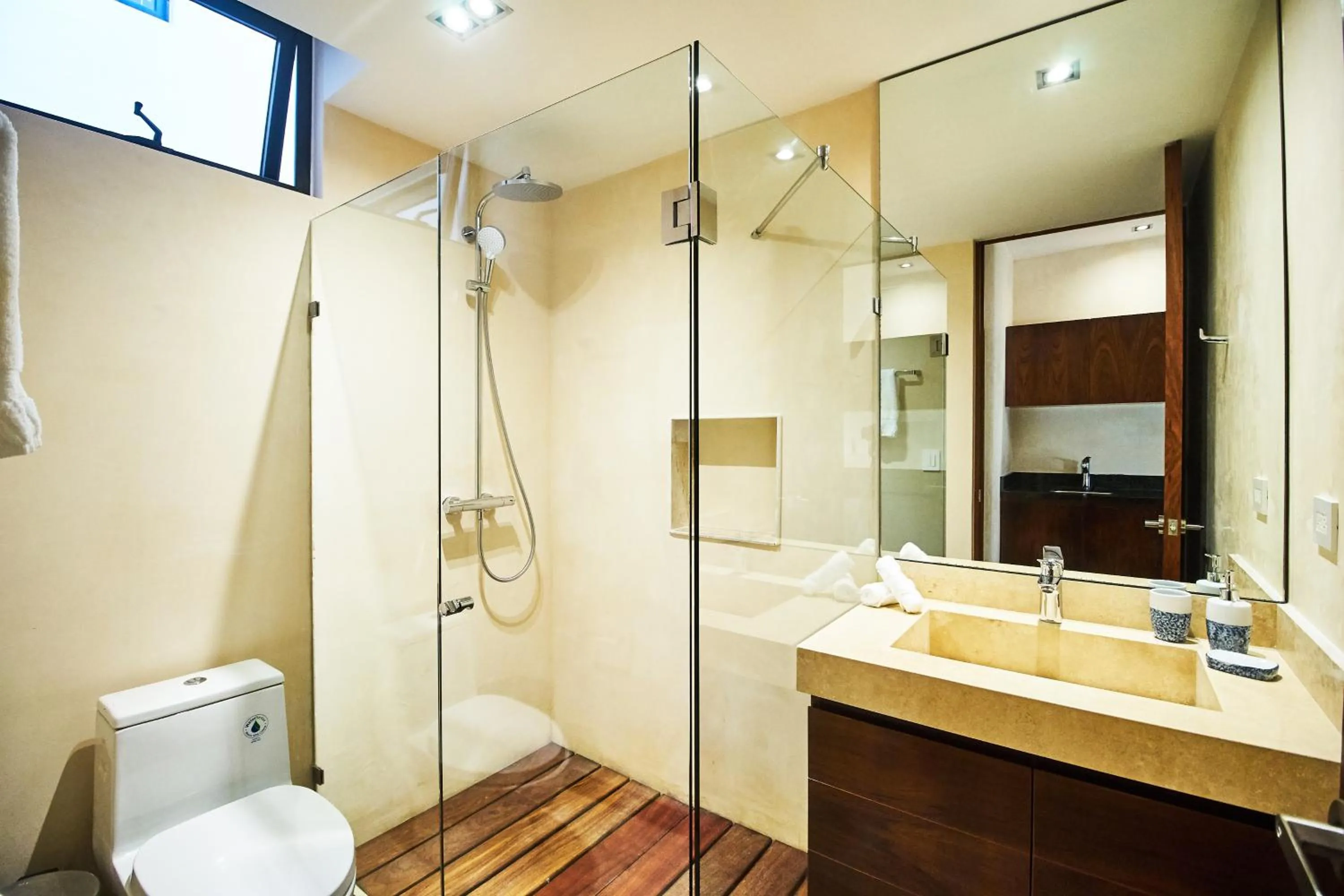 Bathroom in Don Quijote - Private pool & Beach club access