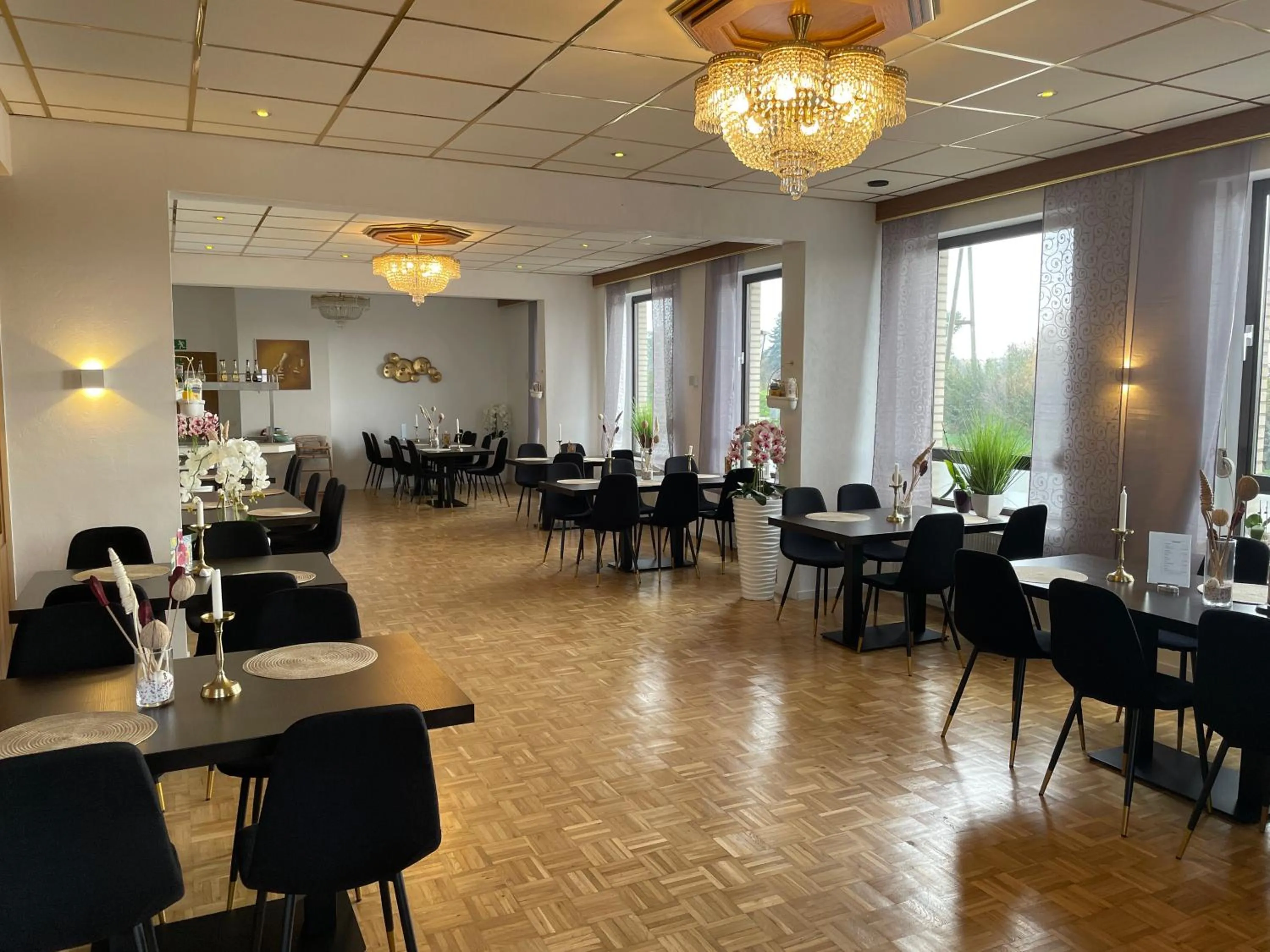 Restaurant/places to eat in Hotel-Kronenhof