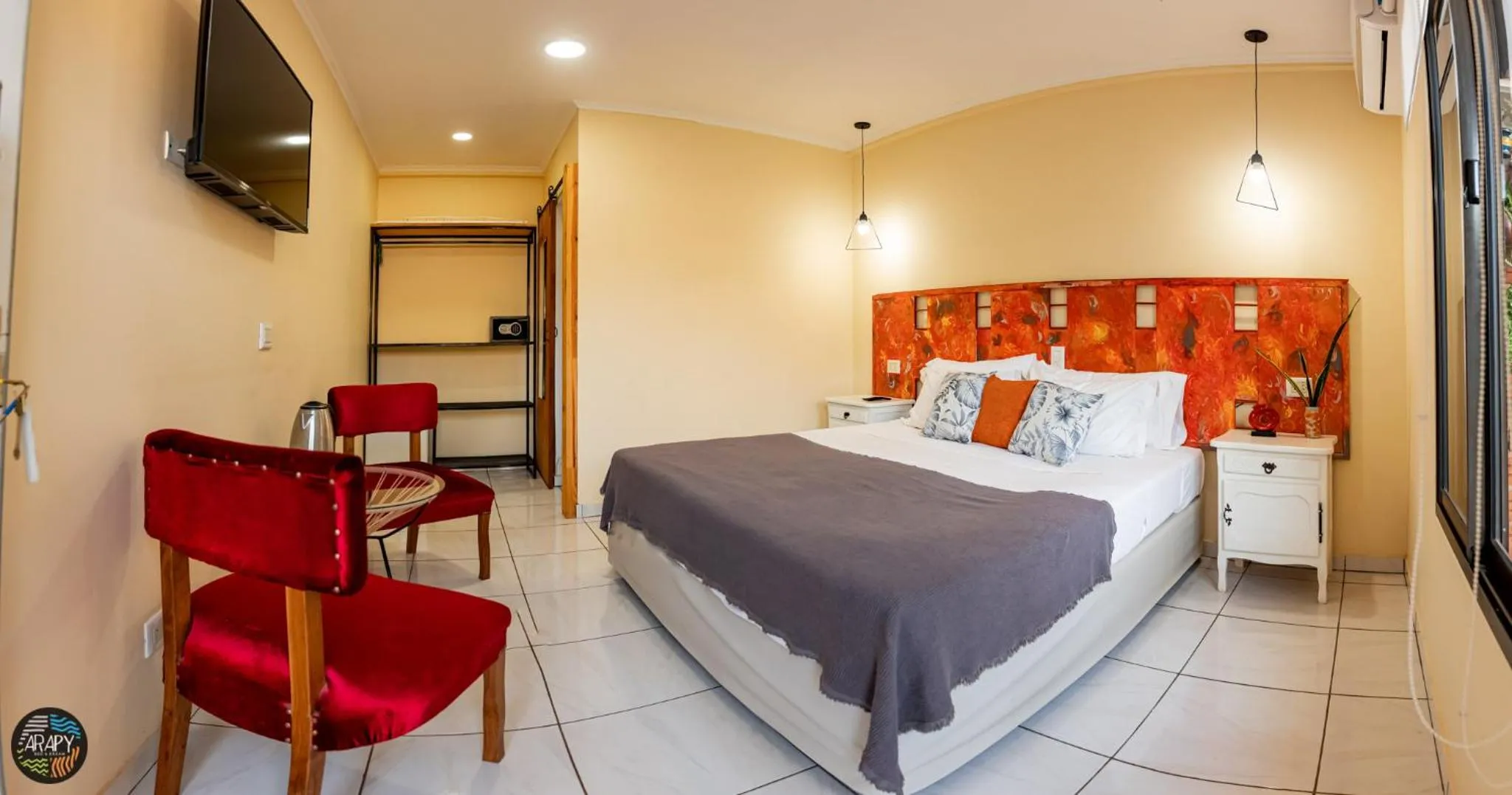 Photo of the whole room, Bed in Arapy Bed and Dream