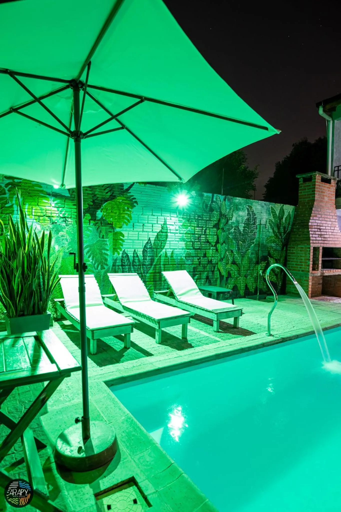 Swimming pool in Arapy Bed and Dream