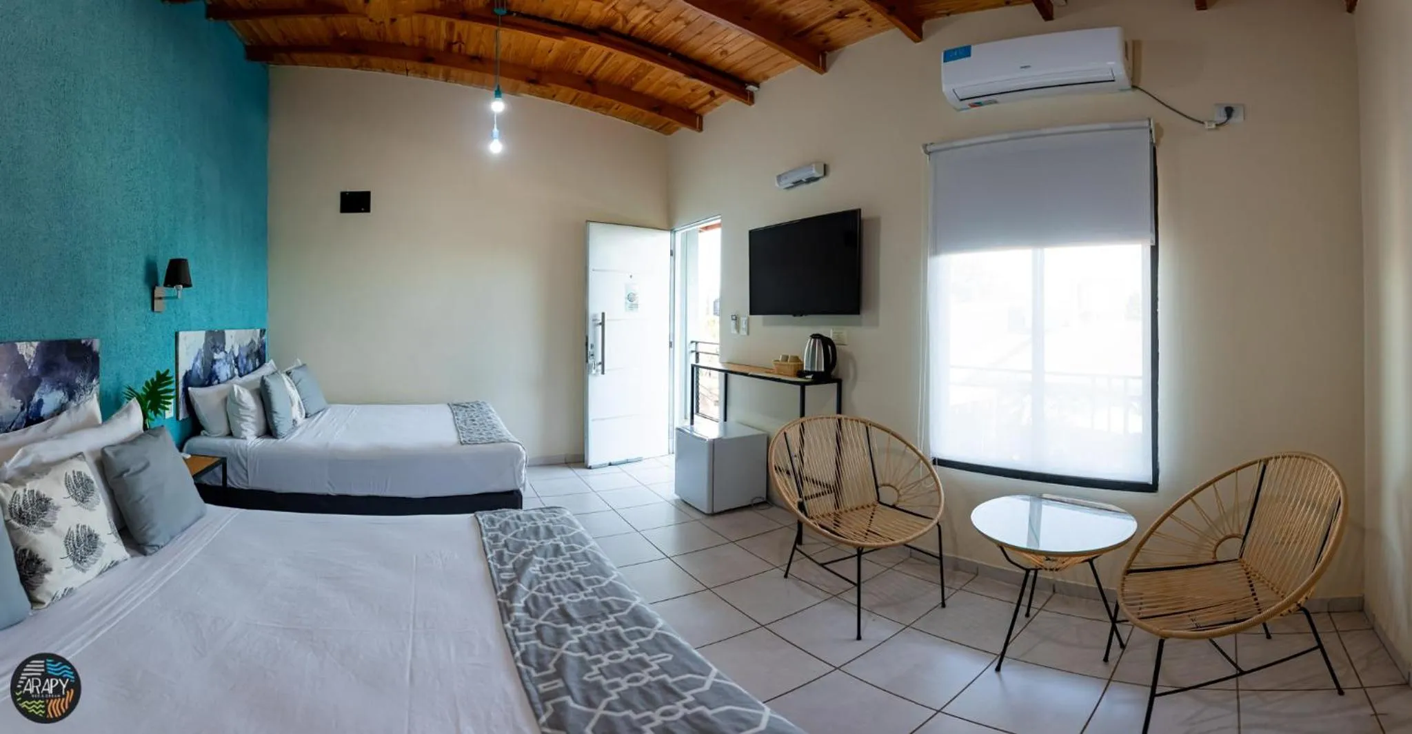 Photo of the whole room, Bed in Arapy Bed and Dream