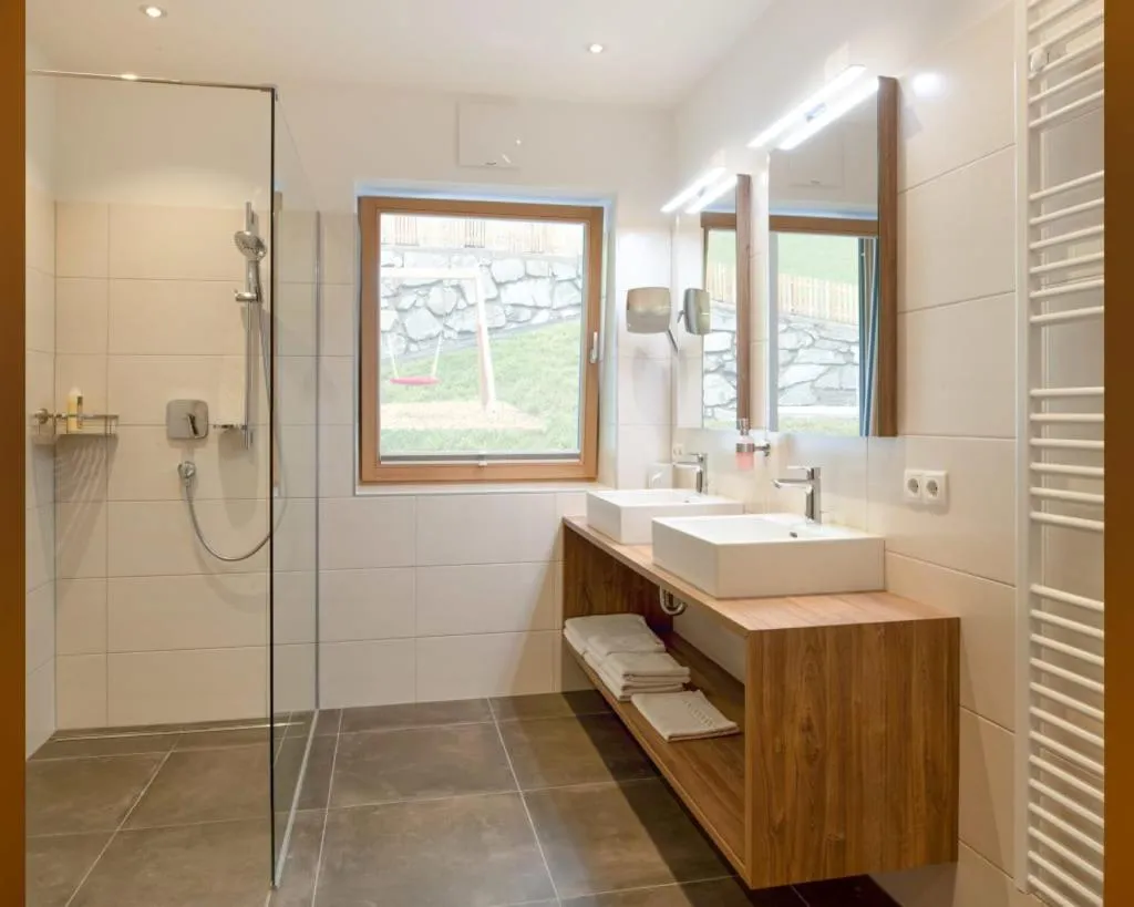 Shower in Ferienhof Neusacher Moser