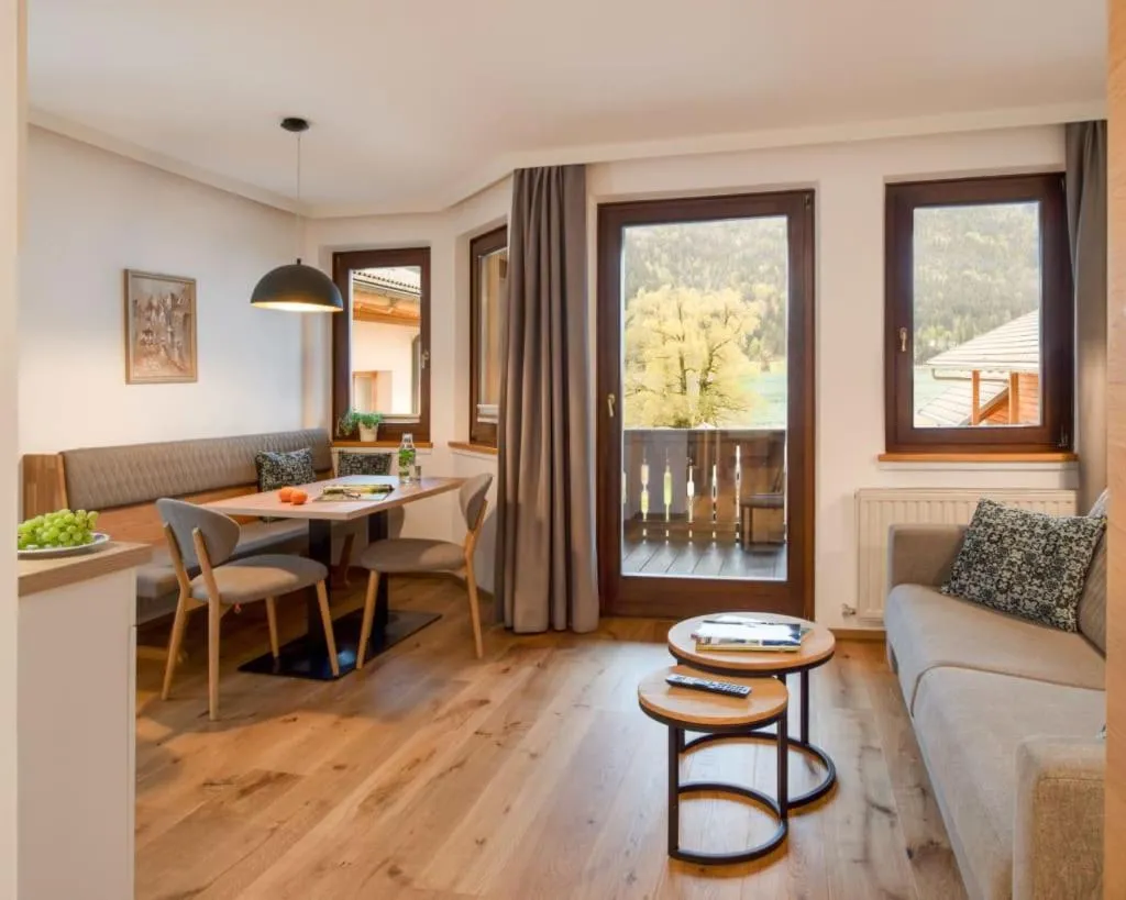 Kitchen or kitchenette in Ferienhof Neusacher Moser