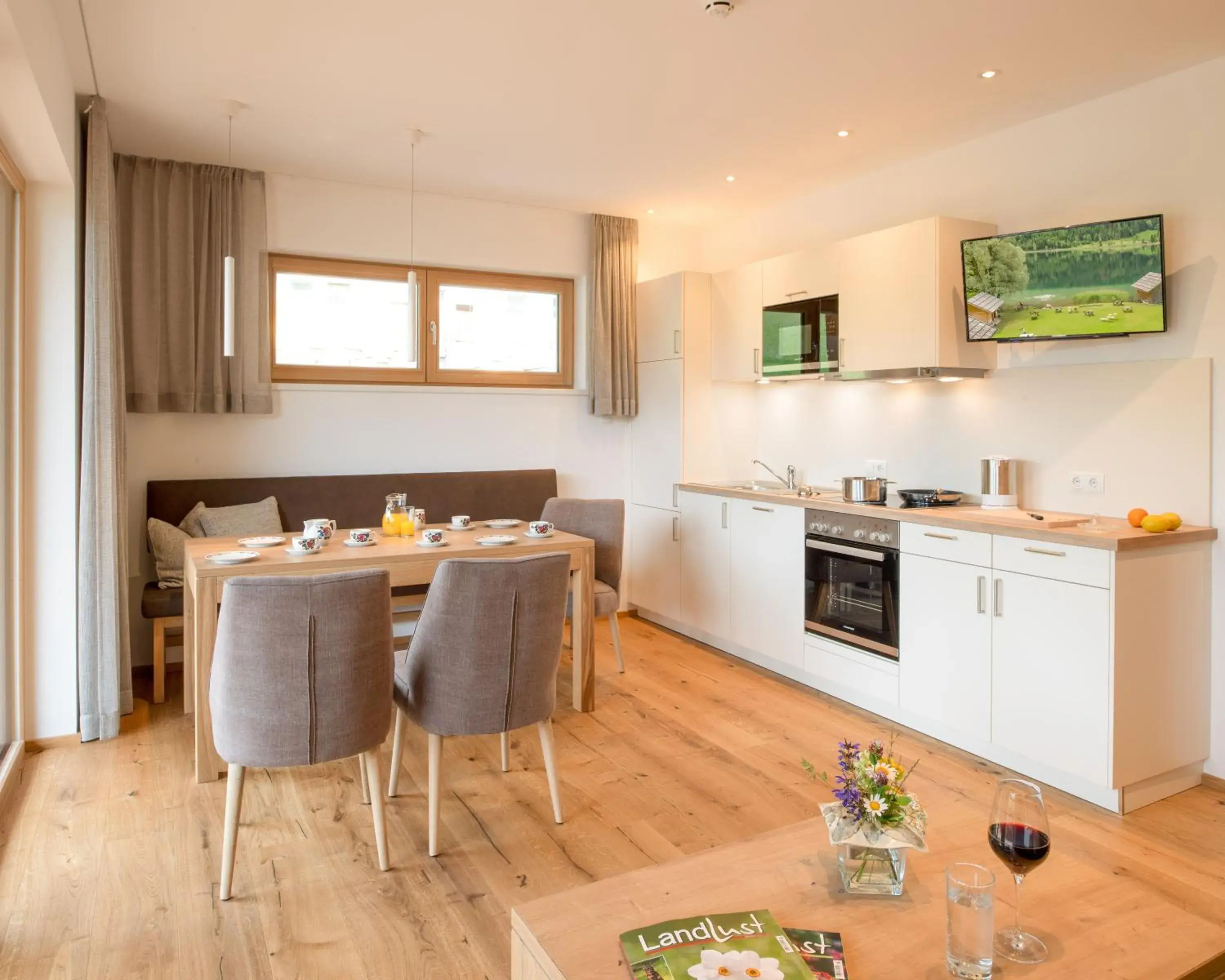 Two-Bedroom Apartment with Balcony in Ferienhof Neusacher Moser Two-Bedroom Apartment with Balcony in Ferienhof Neusacher Moser