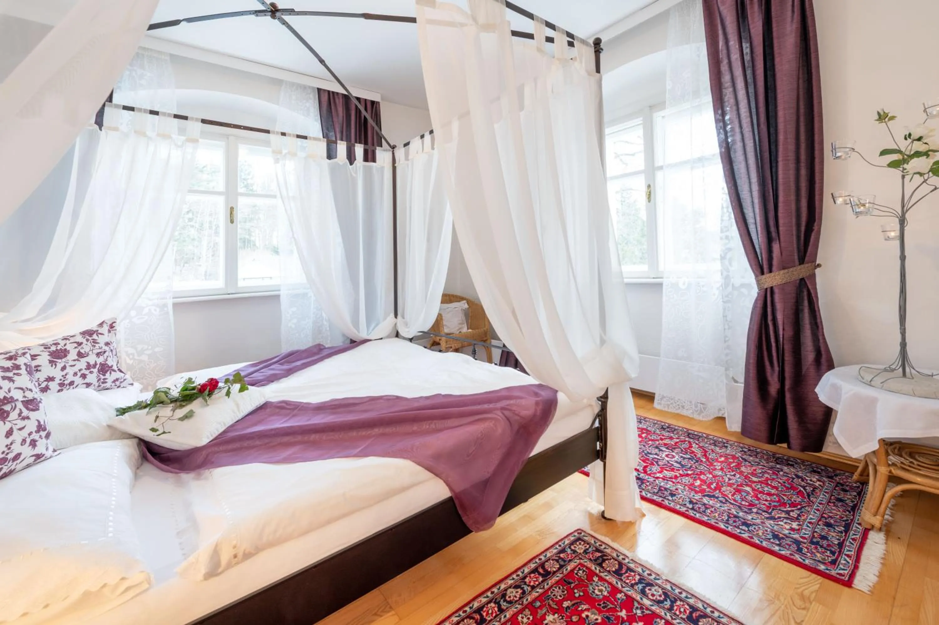 Bed in Schlosshotel Rosenau Superior