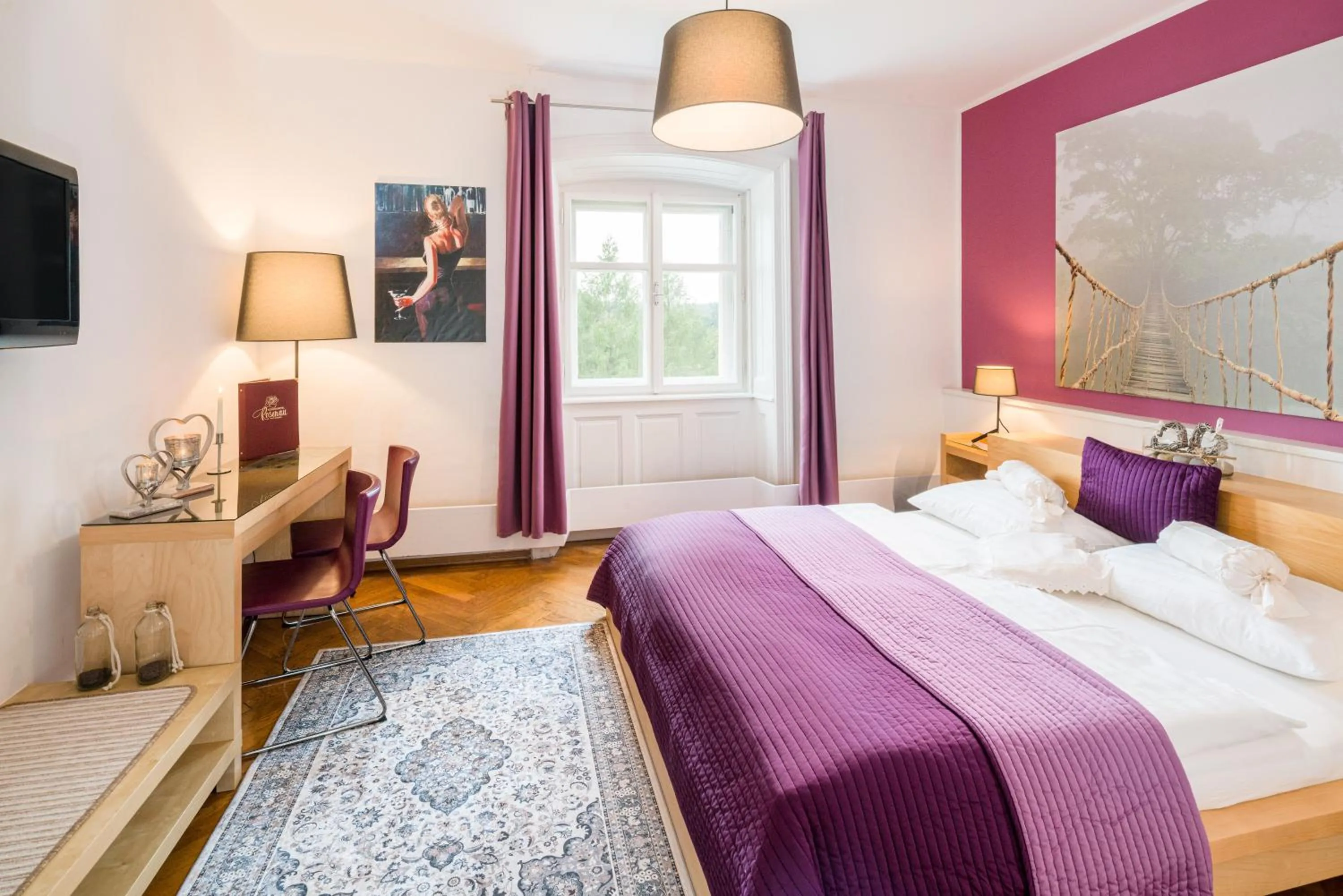 Bed in Schlosshotel Rosenau Superior