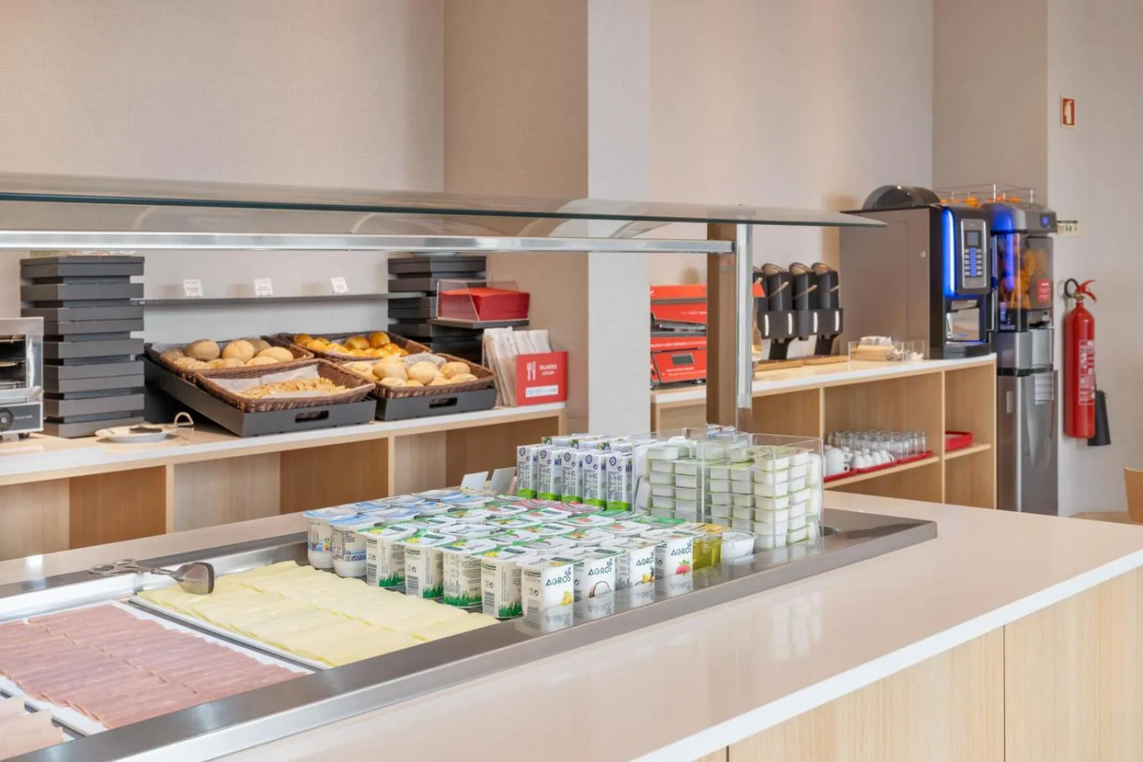 Breakfast in Moov Hotel Évora