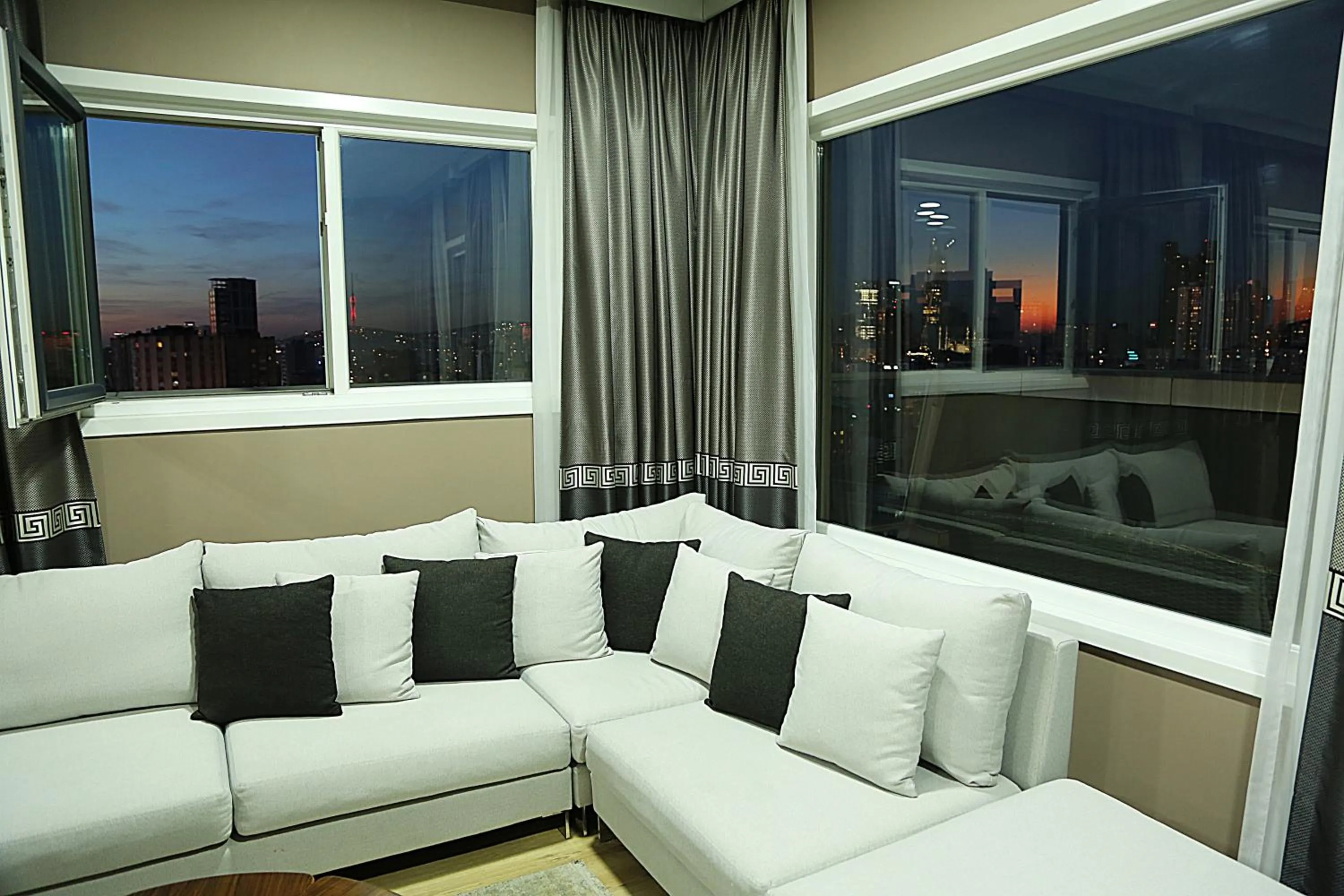 Seating area in Kerthill Hotel