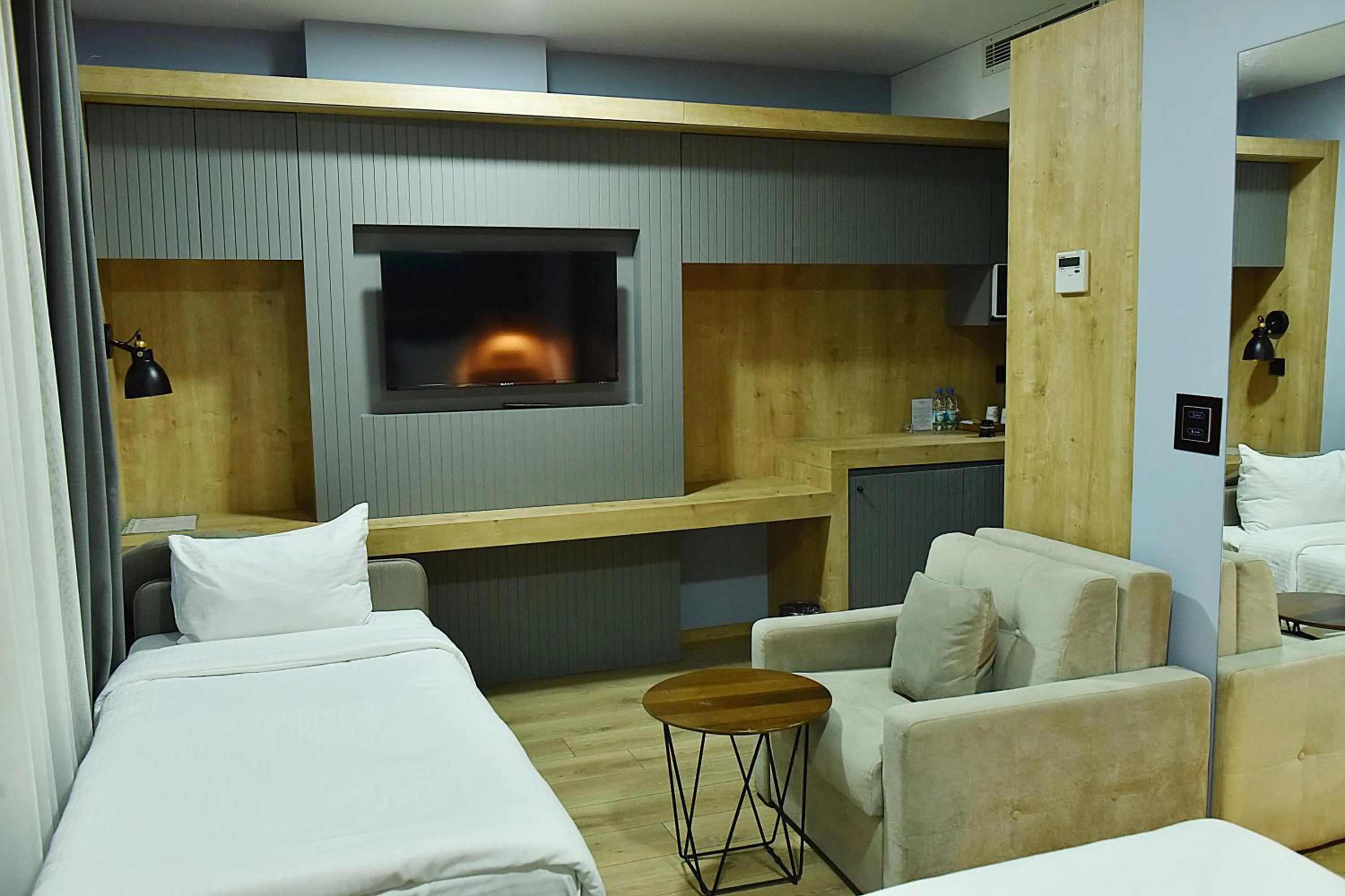 Bedroom, Bed in Kerthill Hotel