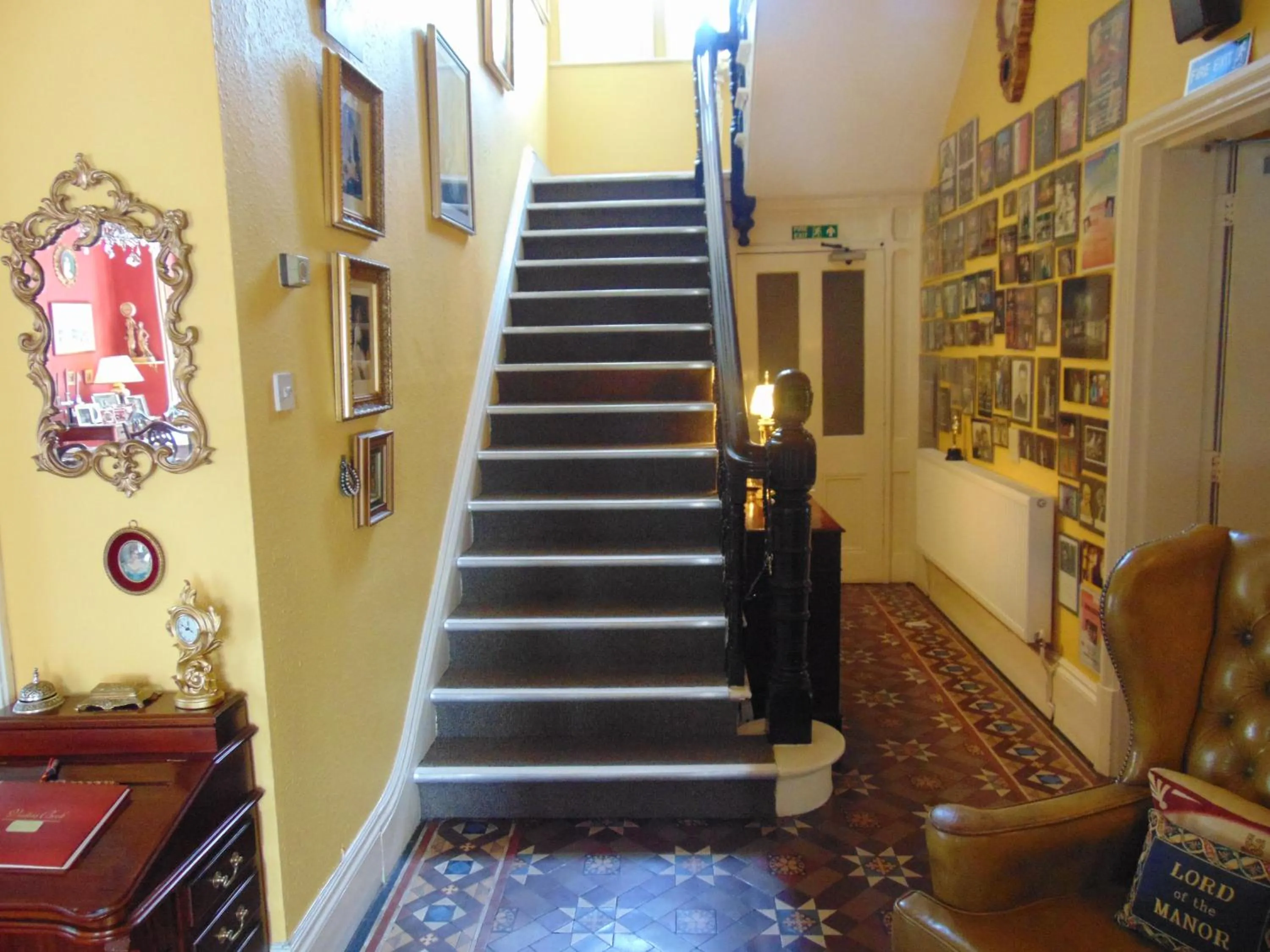 Decorative detail in Holywell House