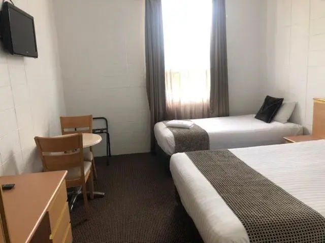 Bed in Narwee Hotel