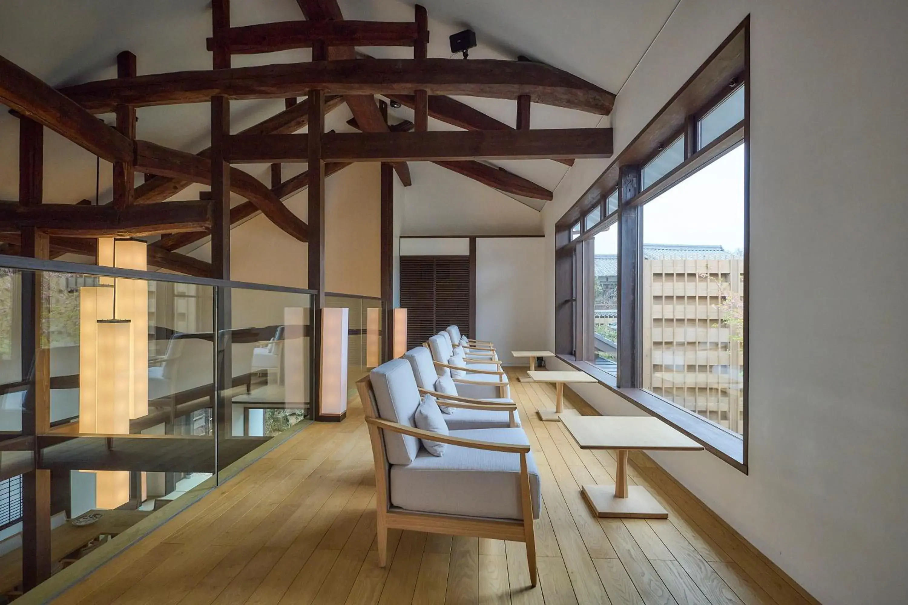 Lounge or bar in Azumi Setoda Lounge or bar in Azumi Setoda