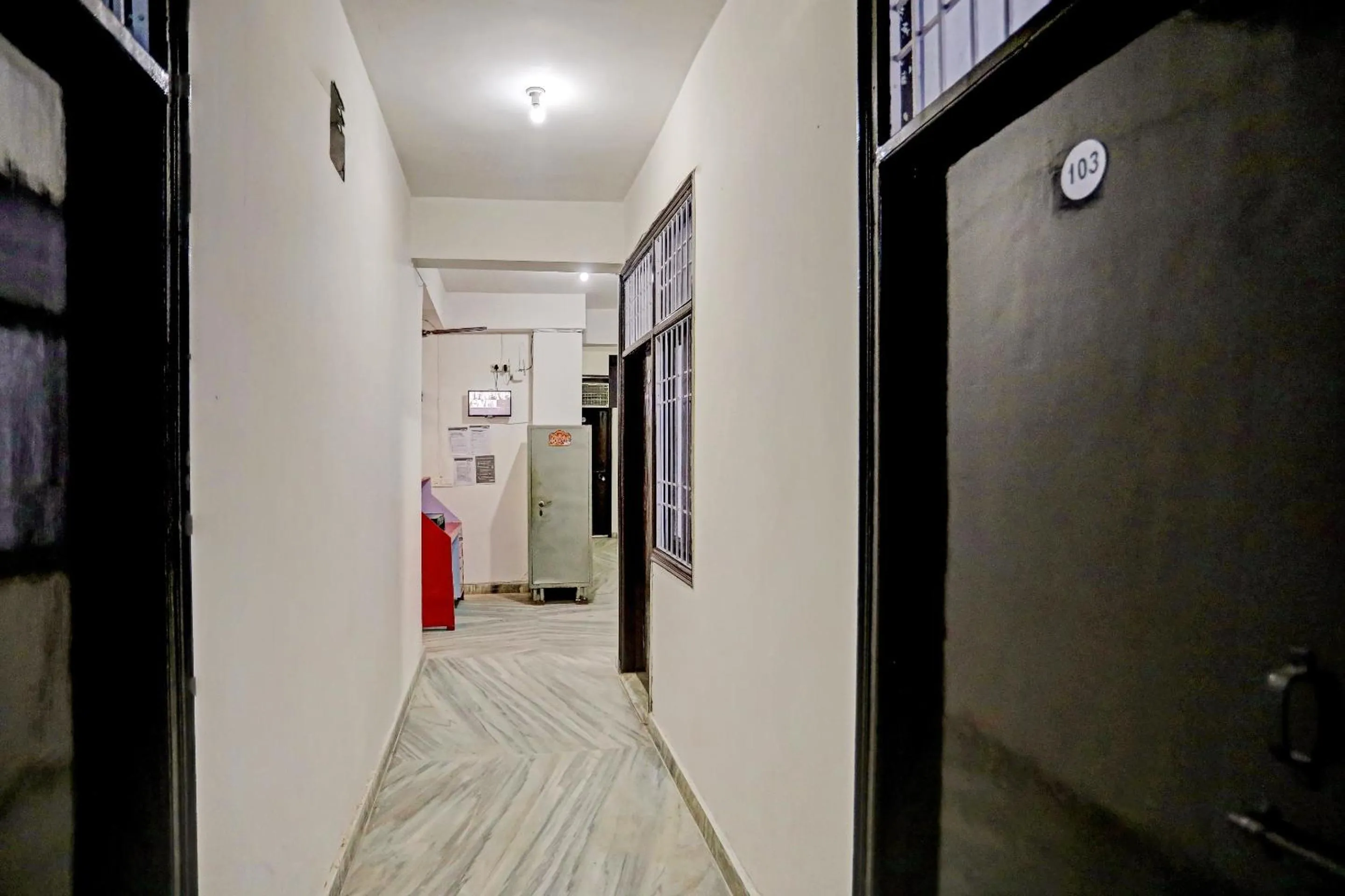 Lobby or reception in RAJ HOTEL VIP