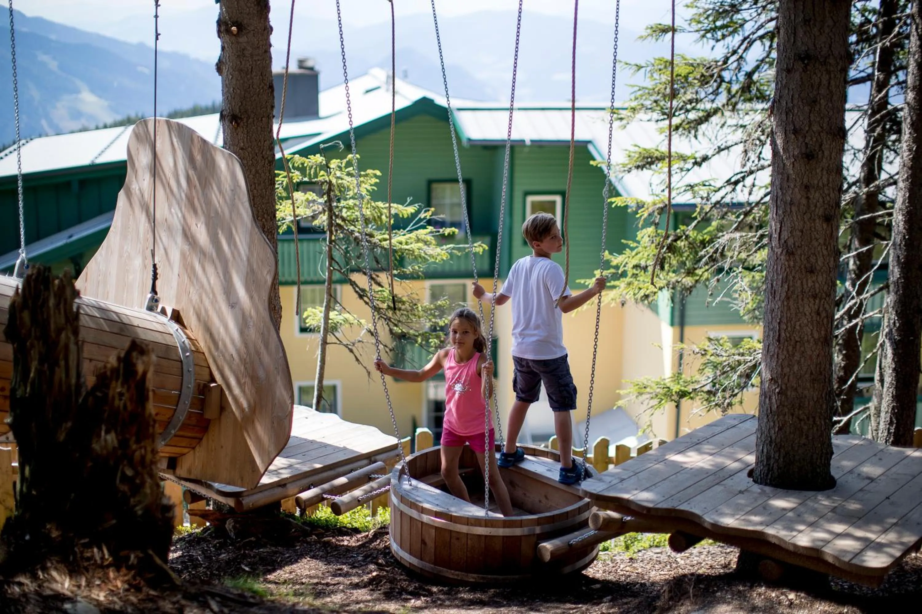 People in Hotel-Restaurant Planaihof