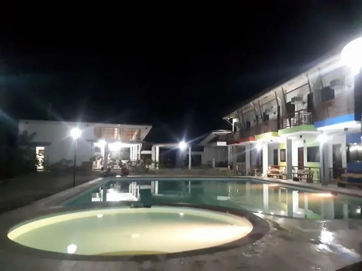 Cerca Parola Beach Resort