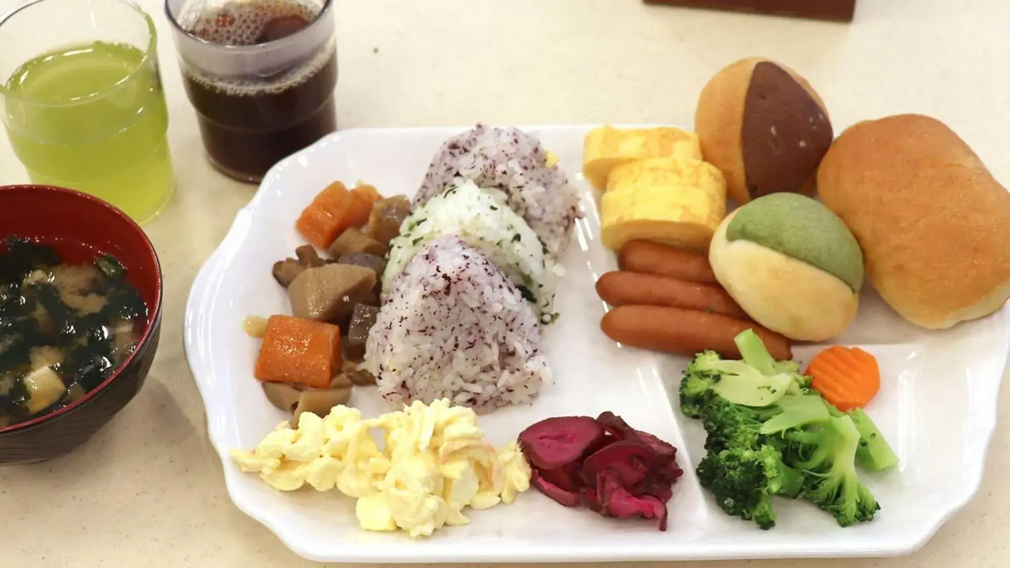 Food in Toyoko Inn Tokyo Akabane-eki Higashi-guchi Food in Toyoko Inn Tokyo Akabane-eki Higashi-guchi