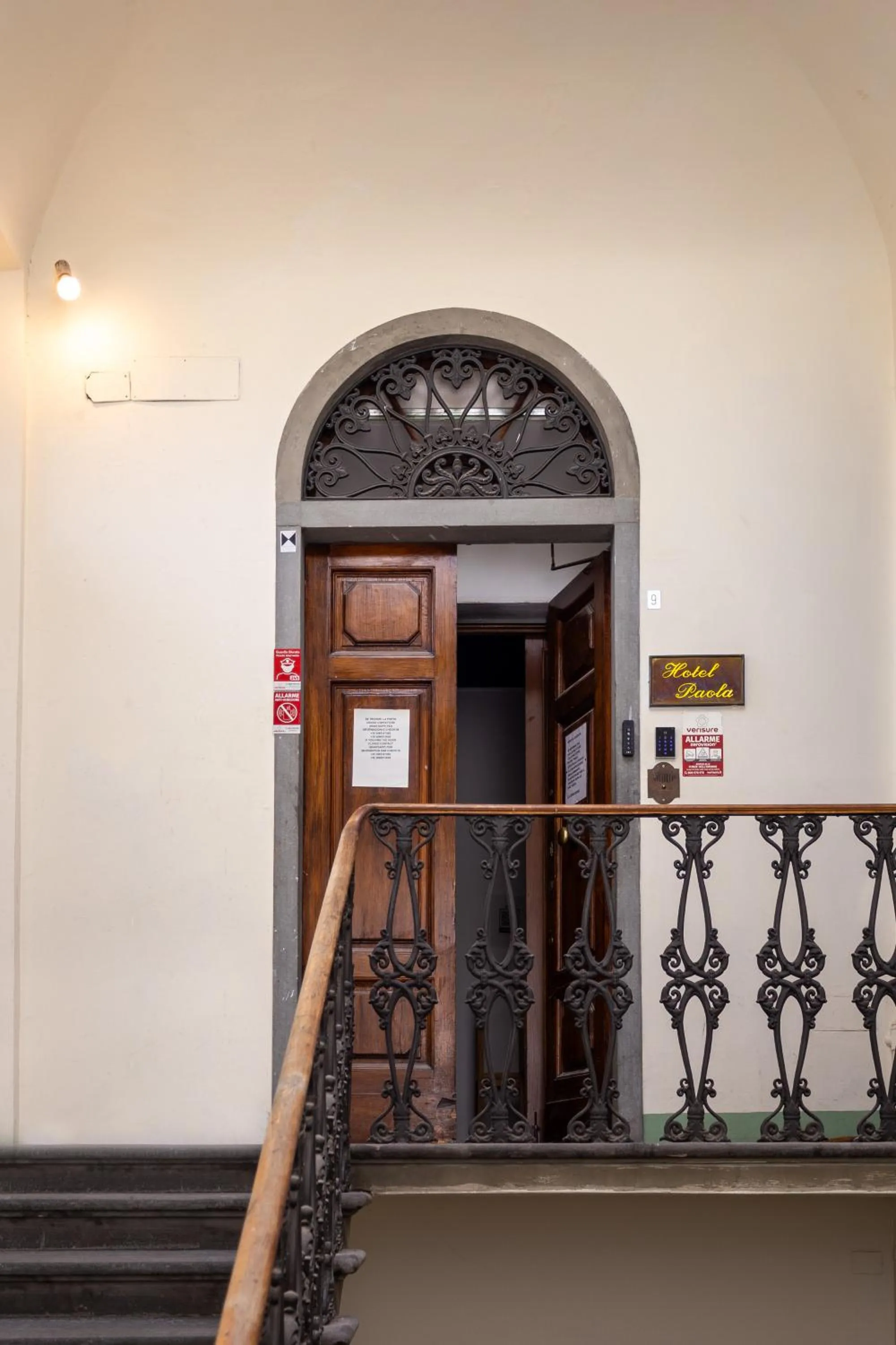 Facade/entrance in Hotel Paola