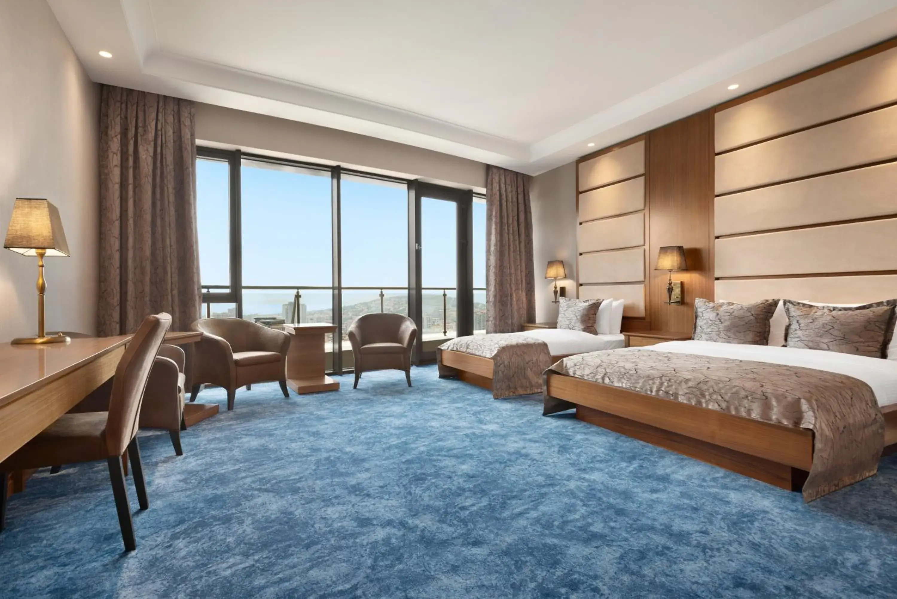 Family Room with Sea View in Days Hotel by Wyndham Istanbul Maltepe Family Room with Sea View in Days Hotel by Wyndham Istanbul Maltepe
