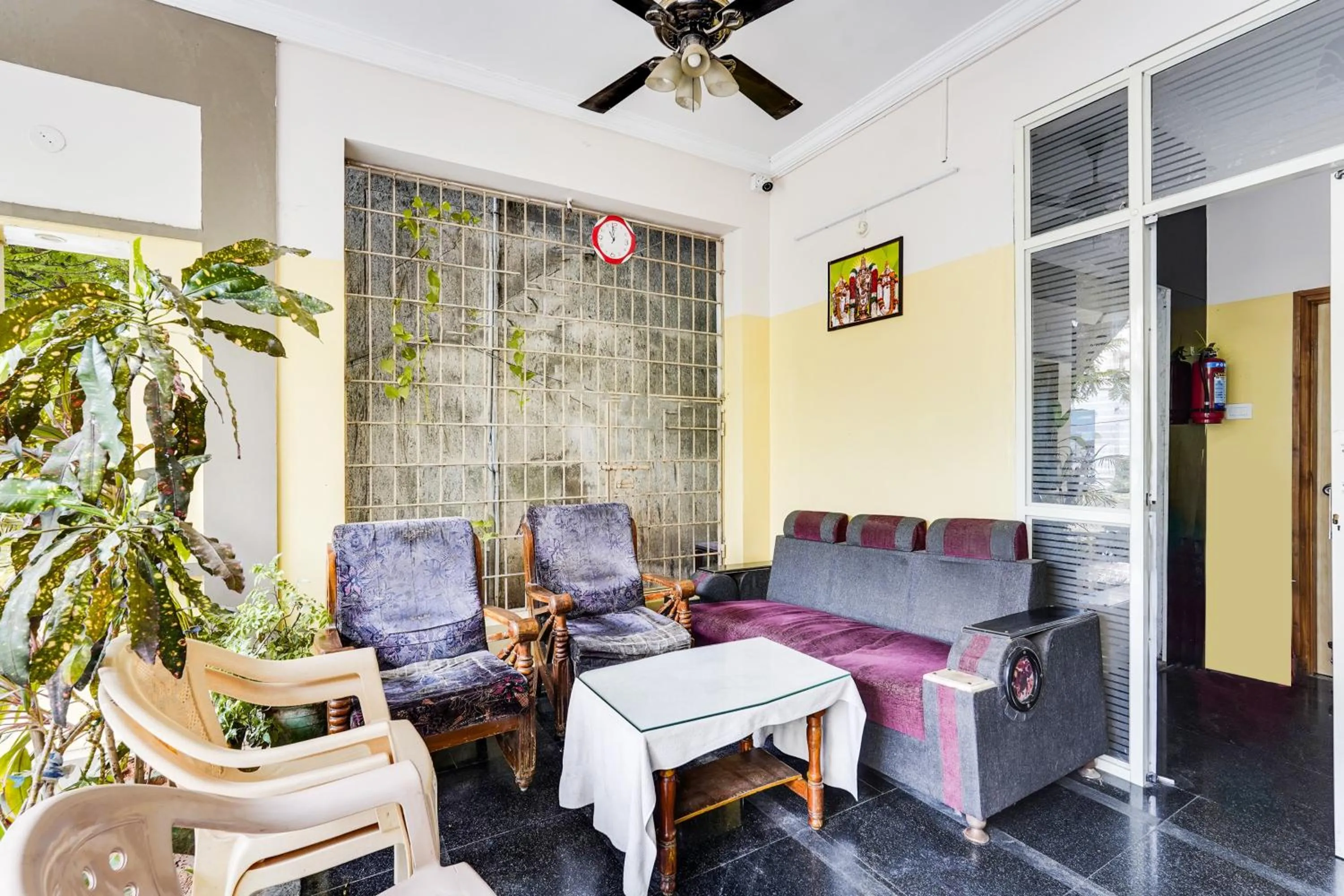 Lobby or reception in Hotel O Karakambadi Road Near Leela Mahal Circle