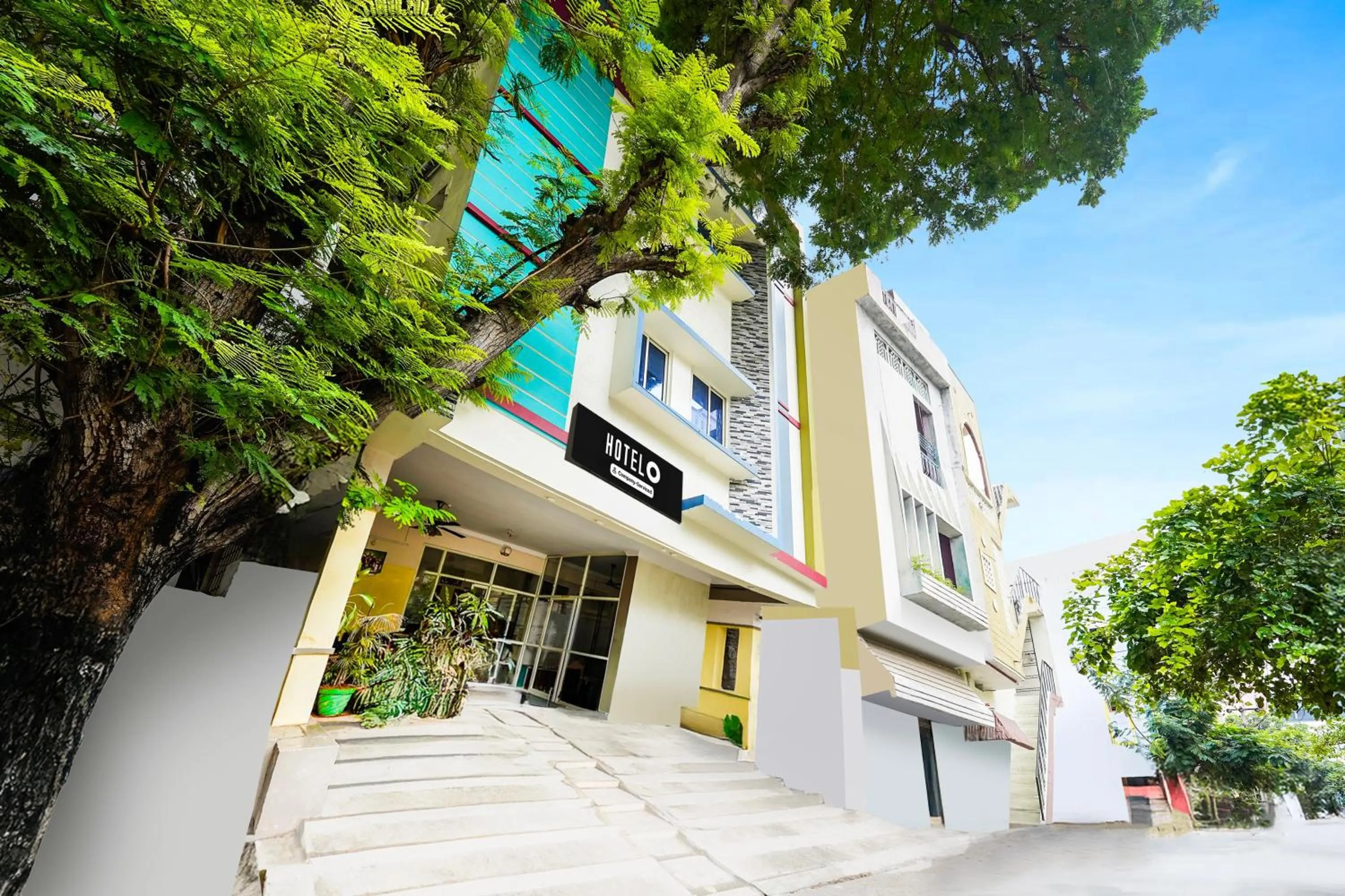 Facade/entrance in Hotel O Karakambadi Road Near Leela Mahal Circle