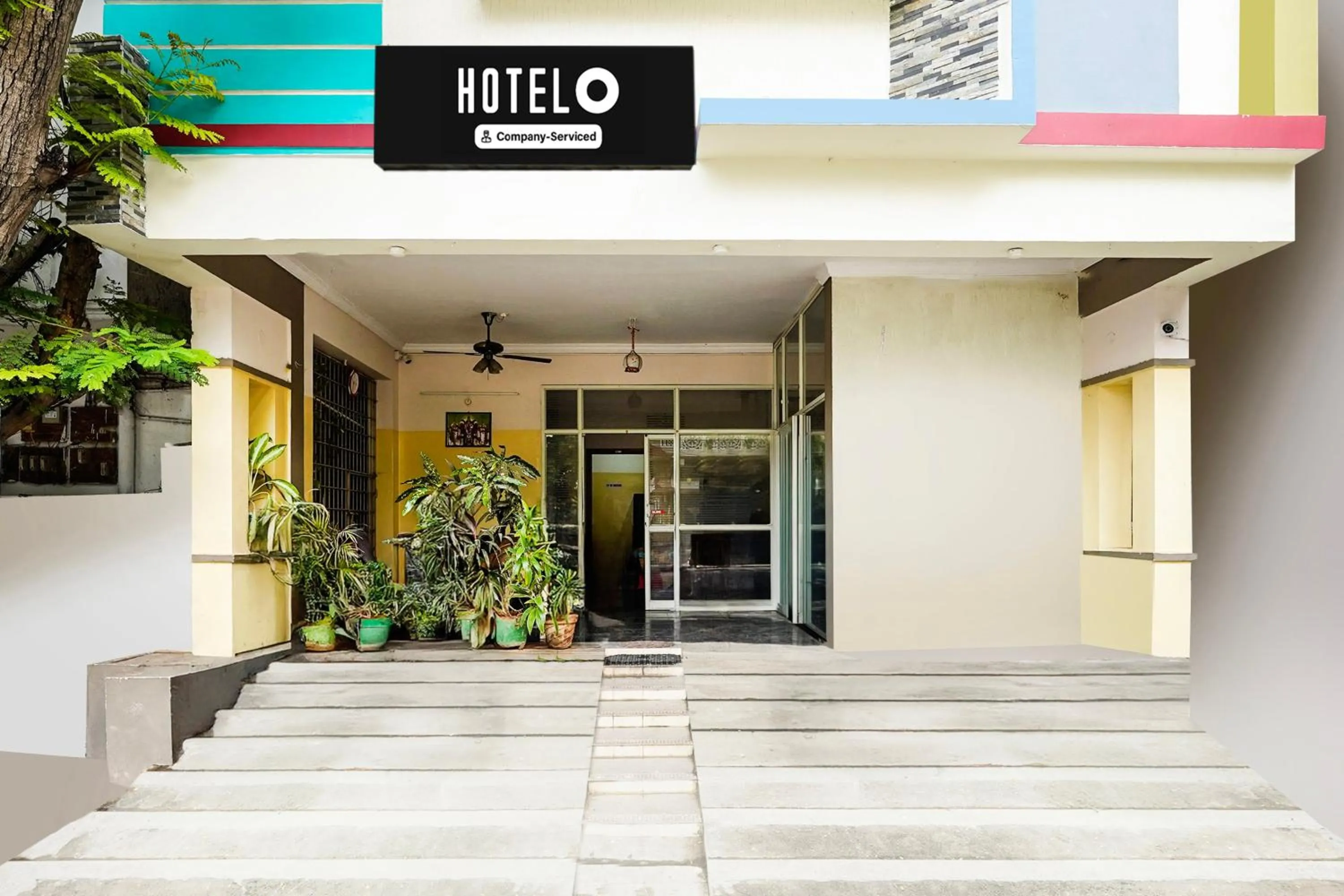 Facade/entrance in Hotel O Karakambadi Road Near Leela Mahal Circle