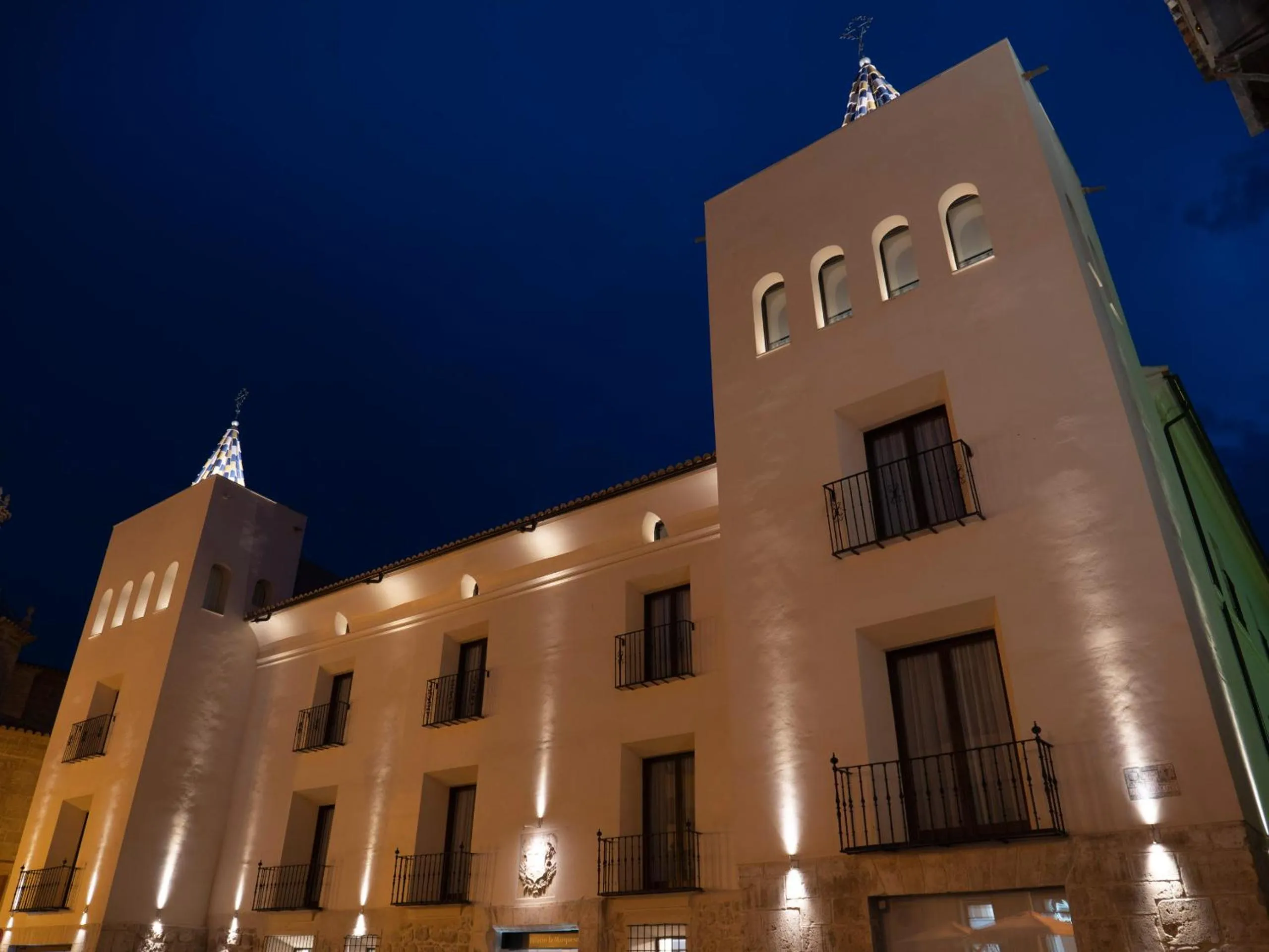 Property building in Hotel Palacio La Marquesa 4 Estrellas SUP