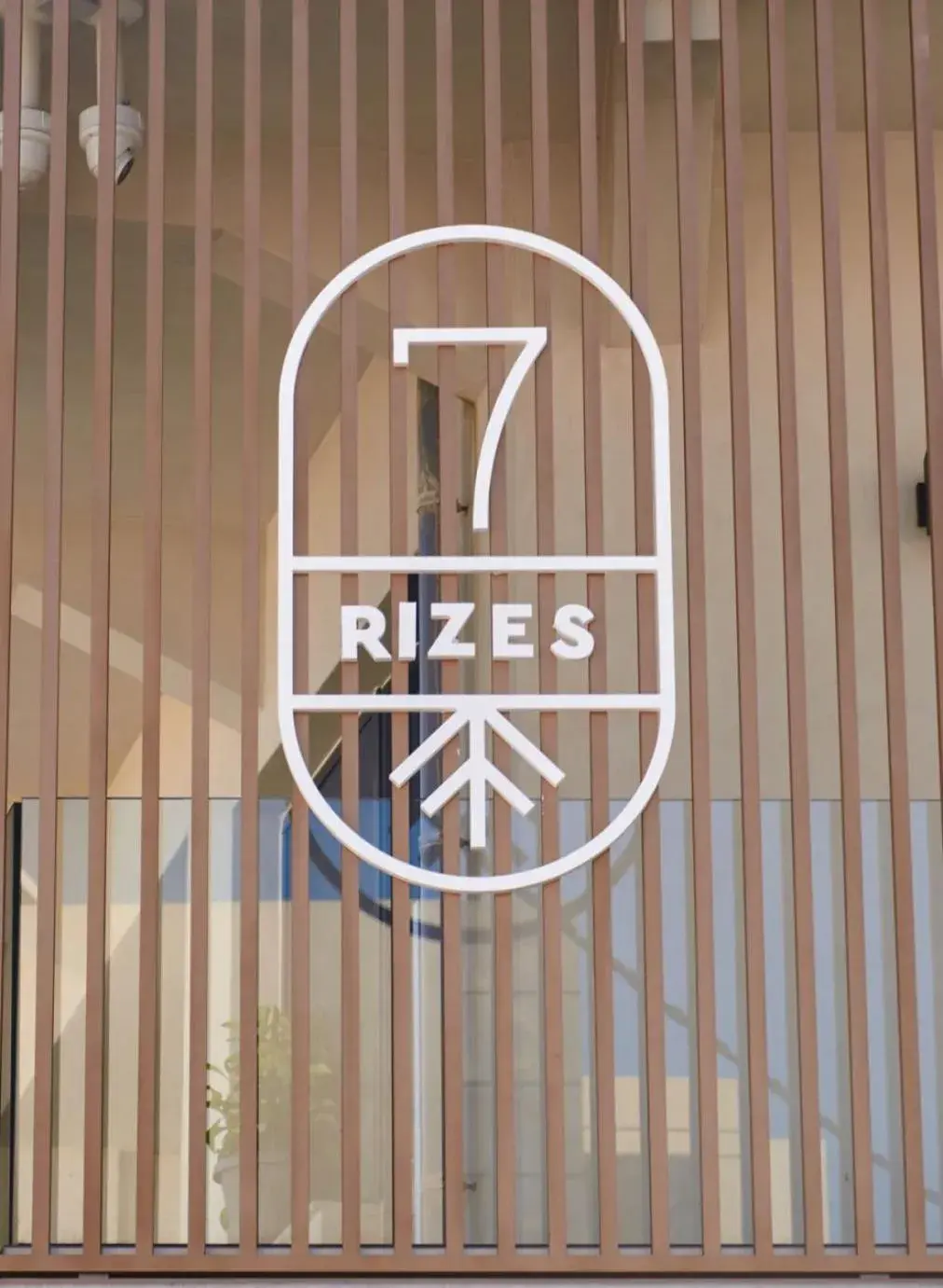 7Rizes Luxury Living 7Rizes Luxury Living