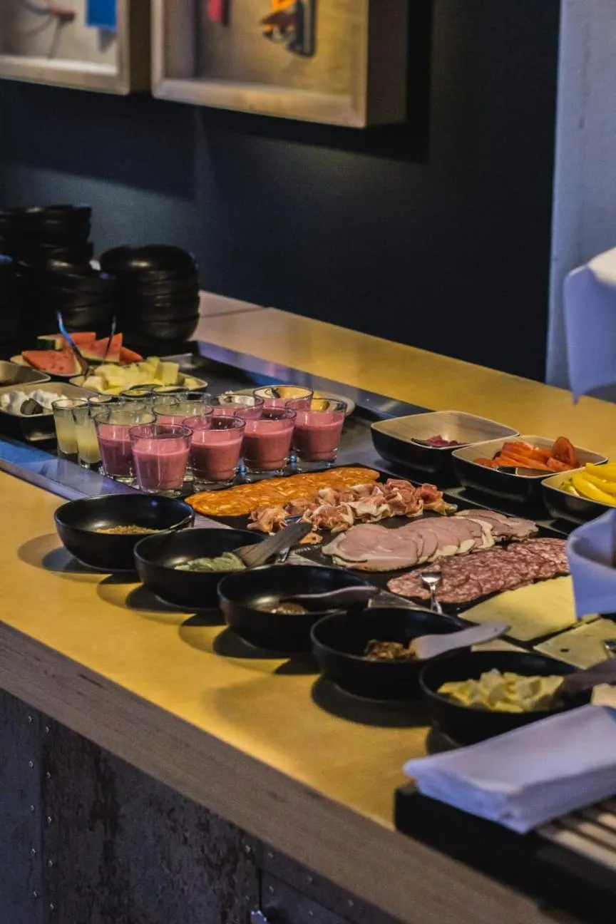 Breakfast in Billnäsin ruukki