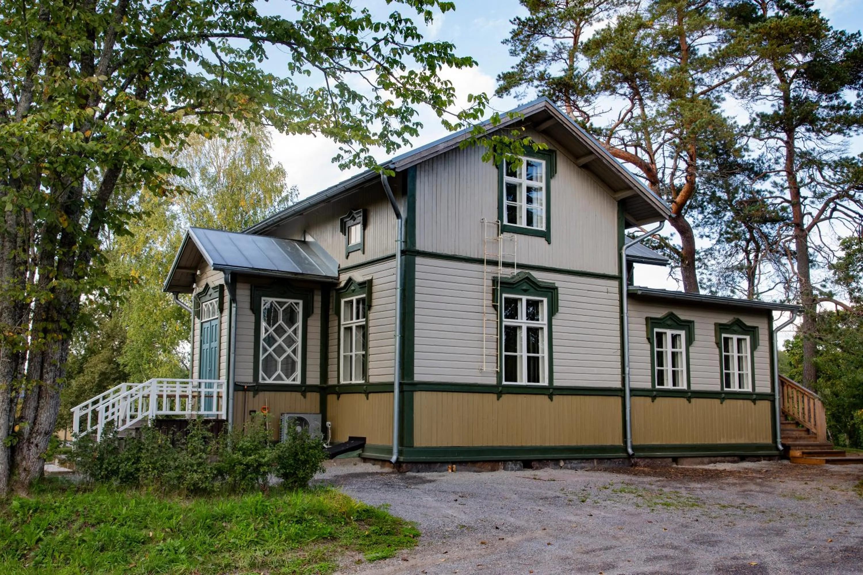 Property building in Billnäsin ruukki