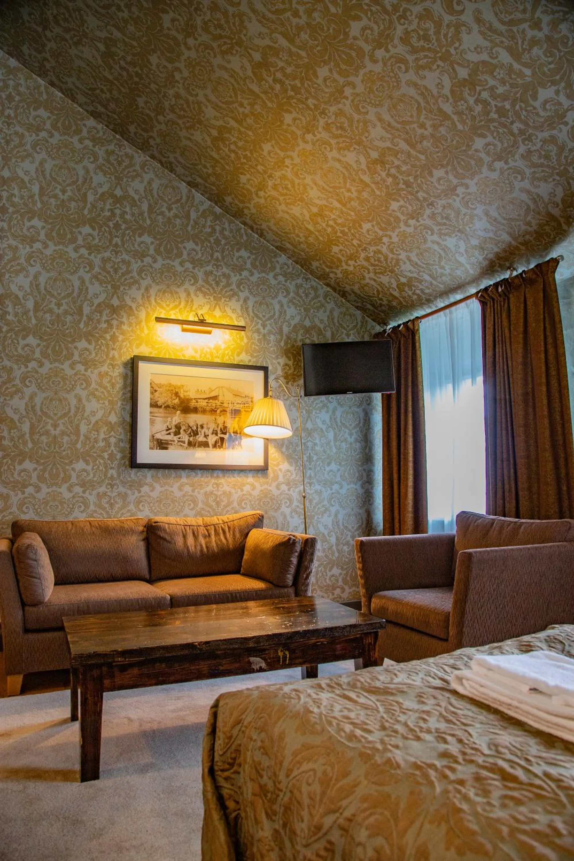 Seating area, Bed in Billnäsin ruukki