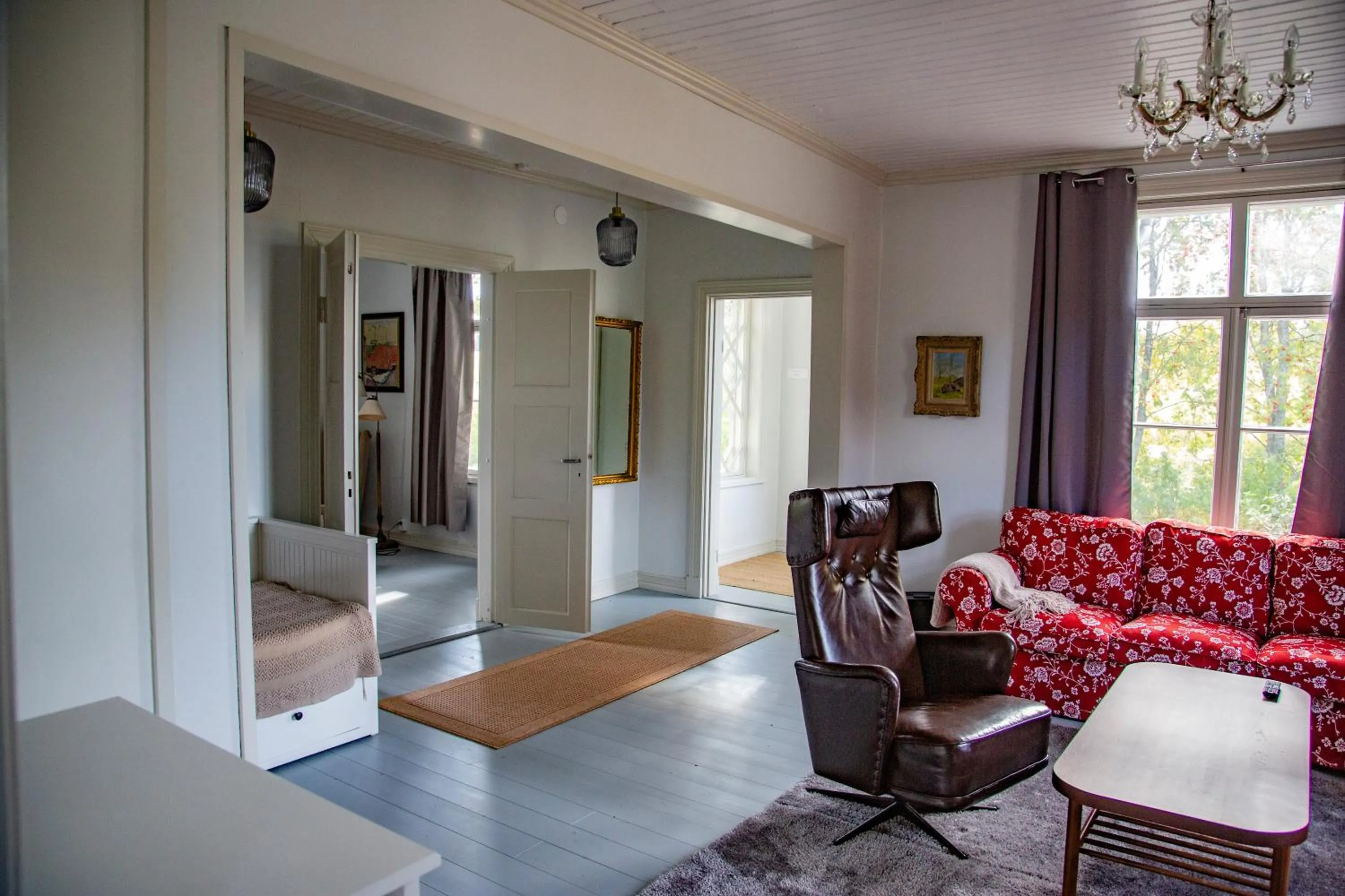 Living room in Billnäsin ruukki