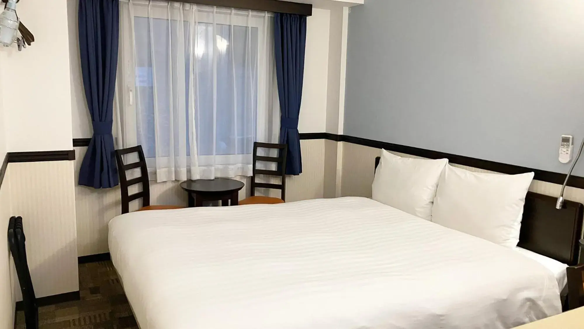 Bedroom, Bed in Toyoko Inn Tokyo Hachioji-eki Kita-guchi Bedroom, Bed in Toyoko Inn Tokyo Hachioji-eki Kita-guchi