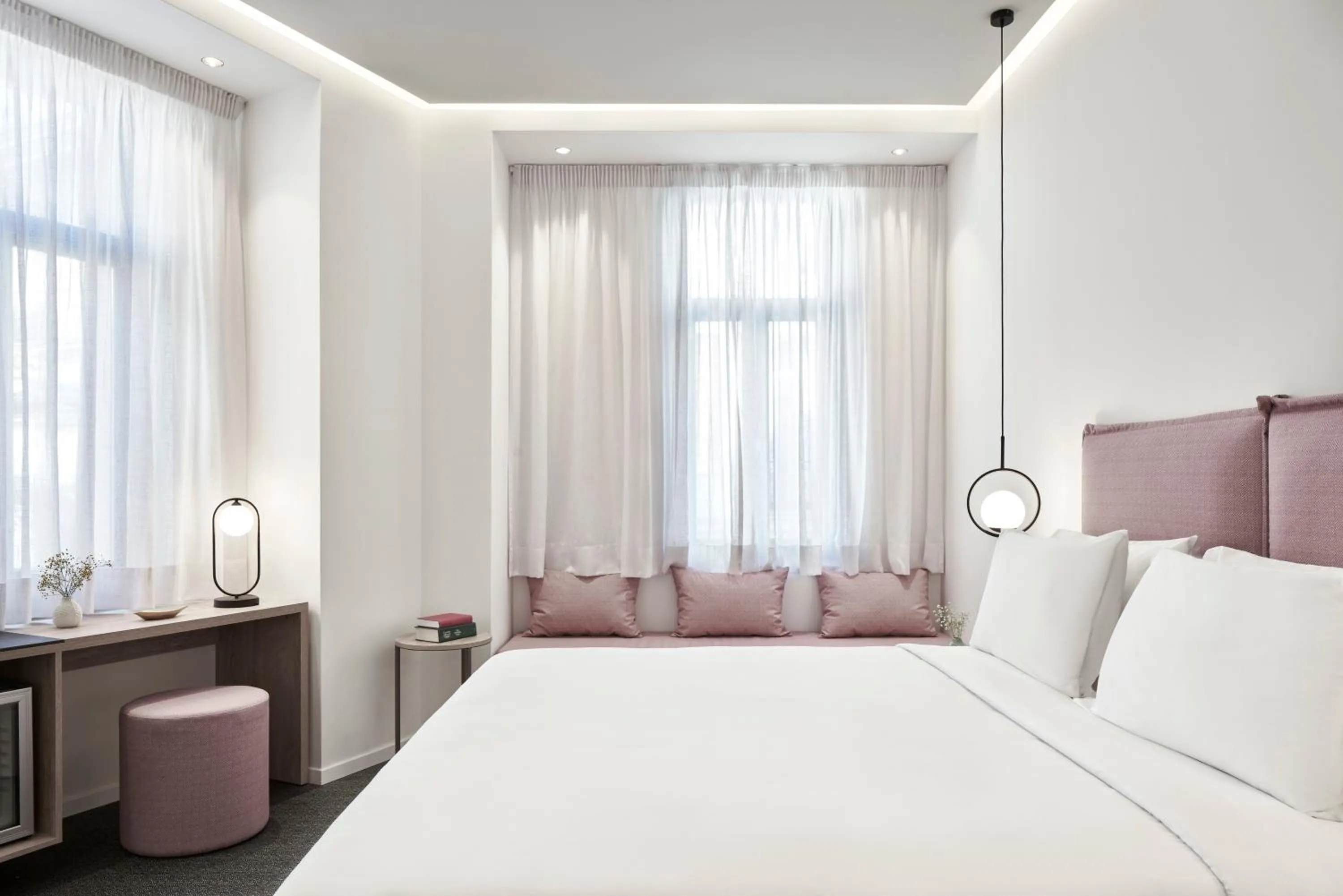 Bed in NLH MONASTIRAKI - Neighborhood Lifestyle Hotels