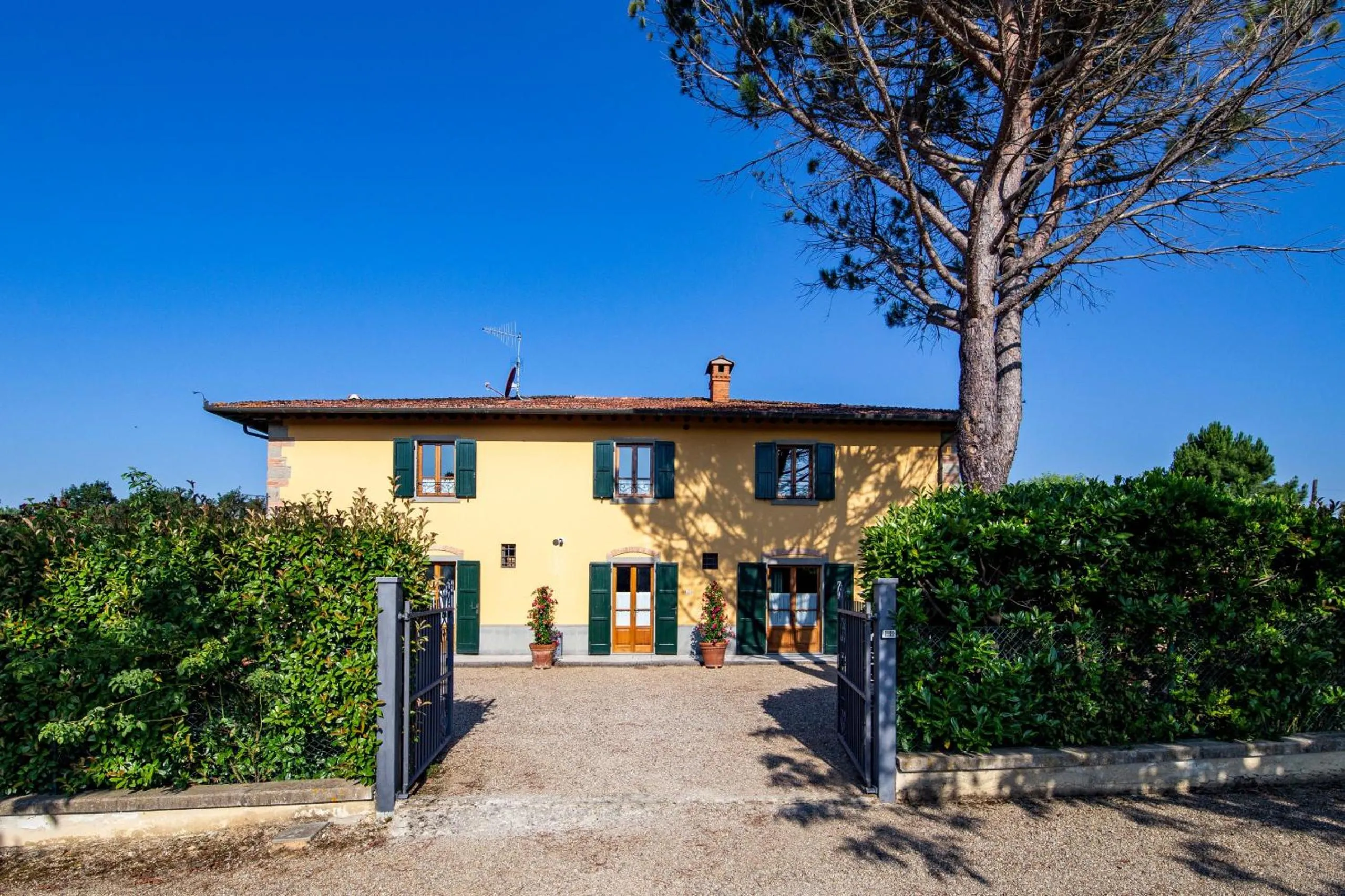 Property building in Villa la Cornice - Teloni