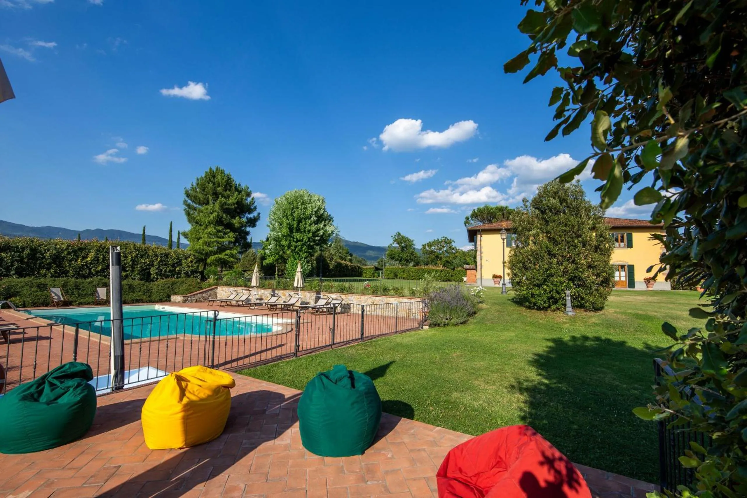Day in Villa la Cornice - Teloni