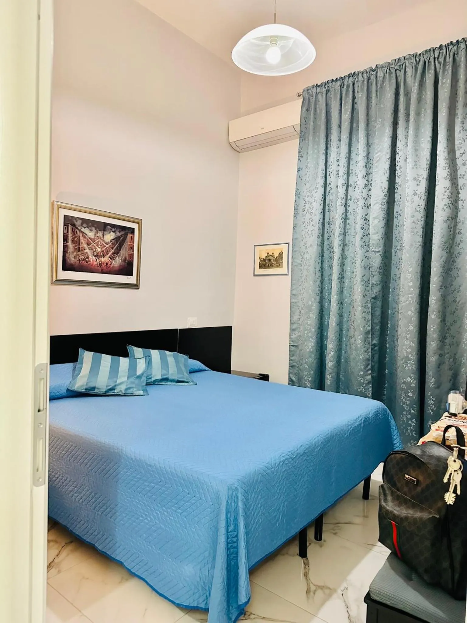 Bed in Kambal Maison