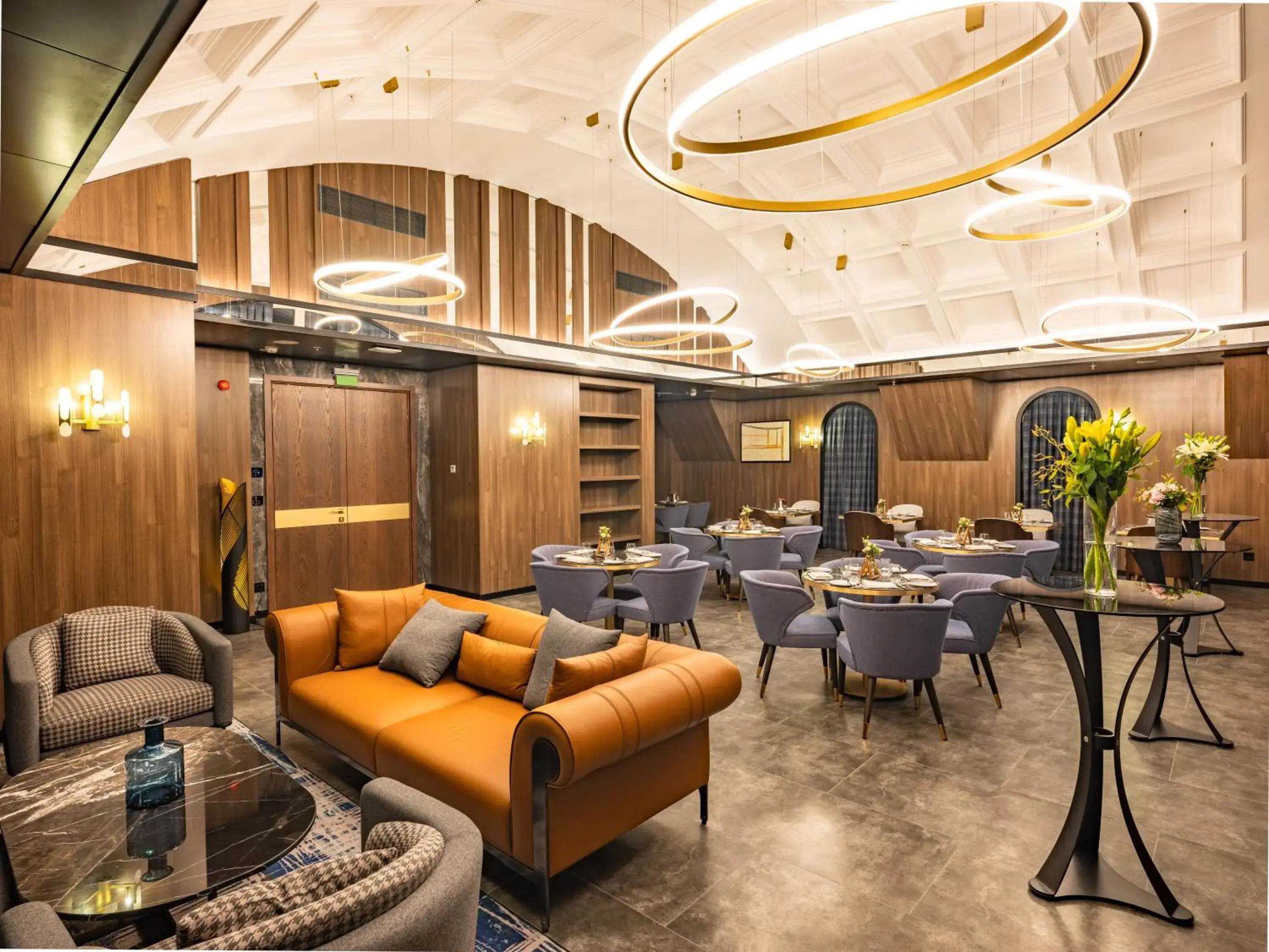 Lounge or bar in InterContinental Baku by IHG Lounge or bar in InterContinental Baku by IHG