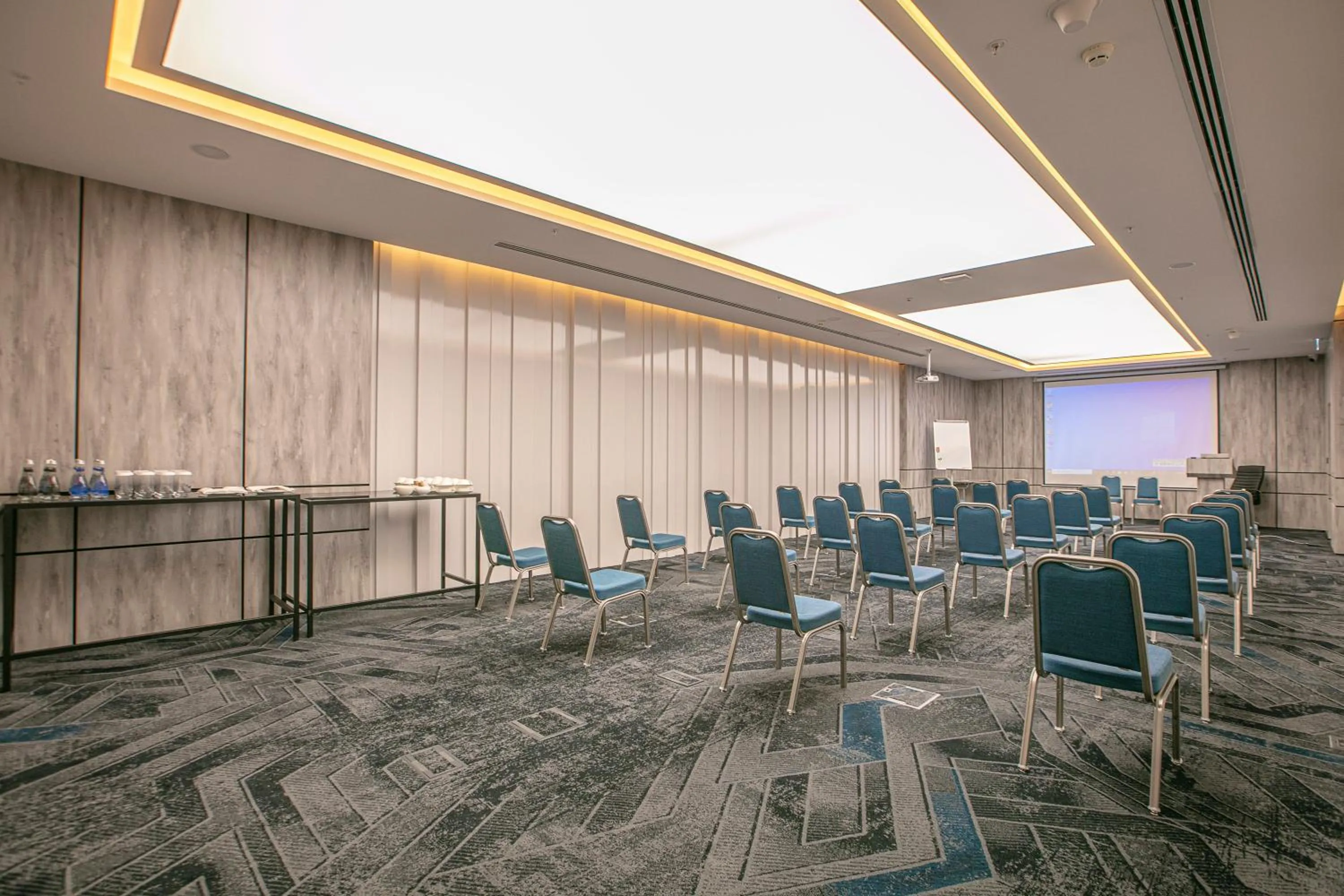 Meeting/conference room in InterContinental Baku by IHG