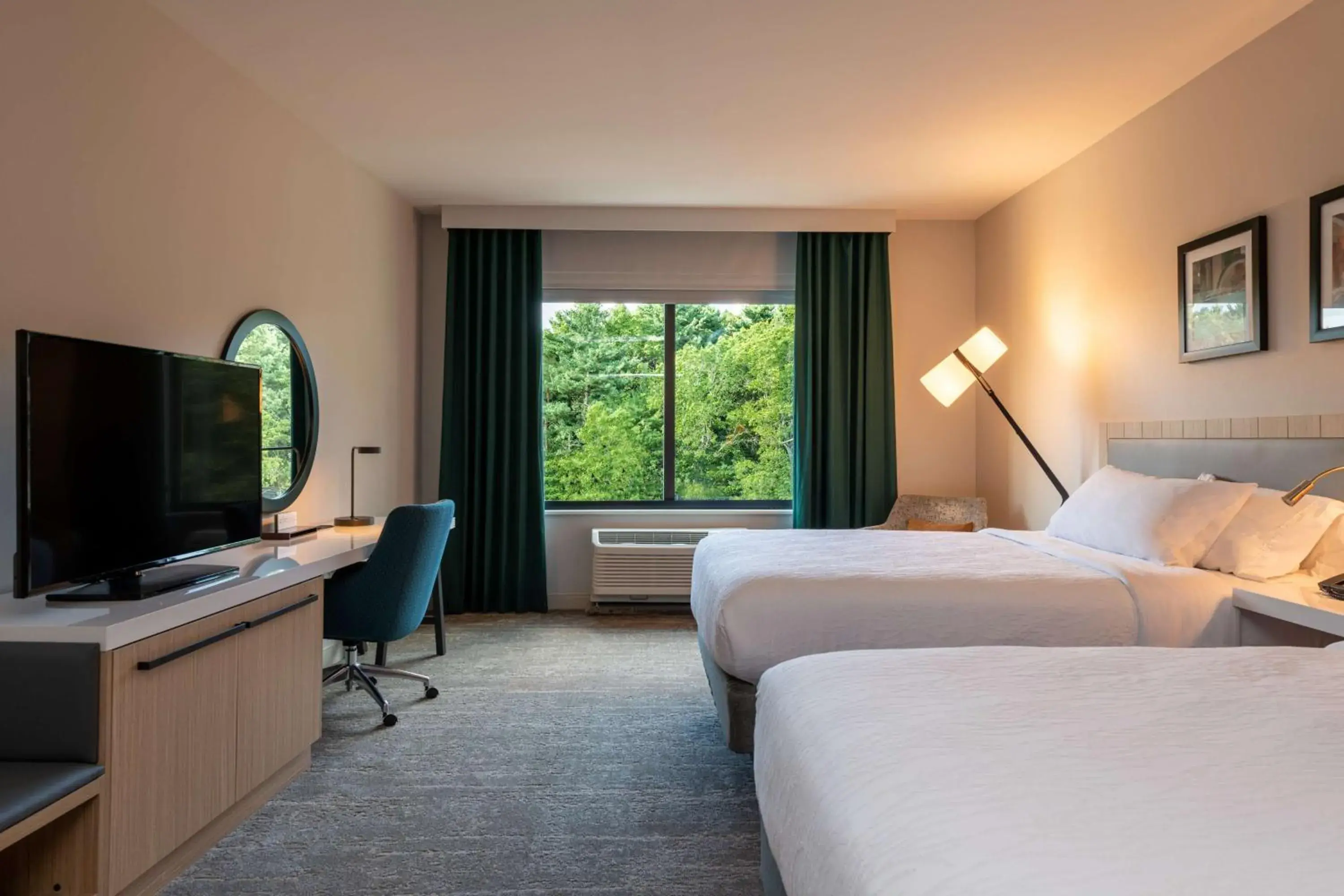 Bedroom, Bed in Hilton Garden Inn Boston Canton, Ma Bedroom, Bed in Hilton Garden Inn Boston Canton, Ma