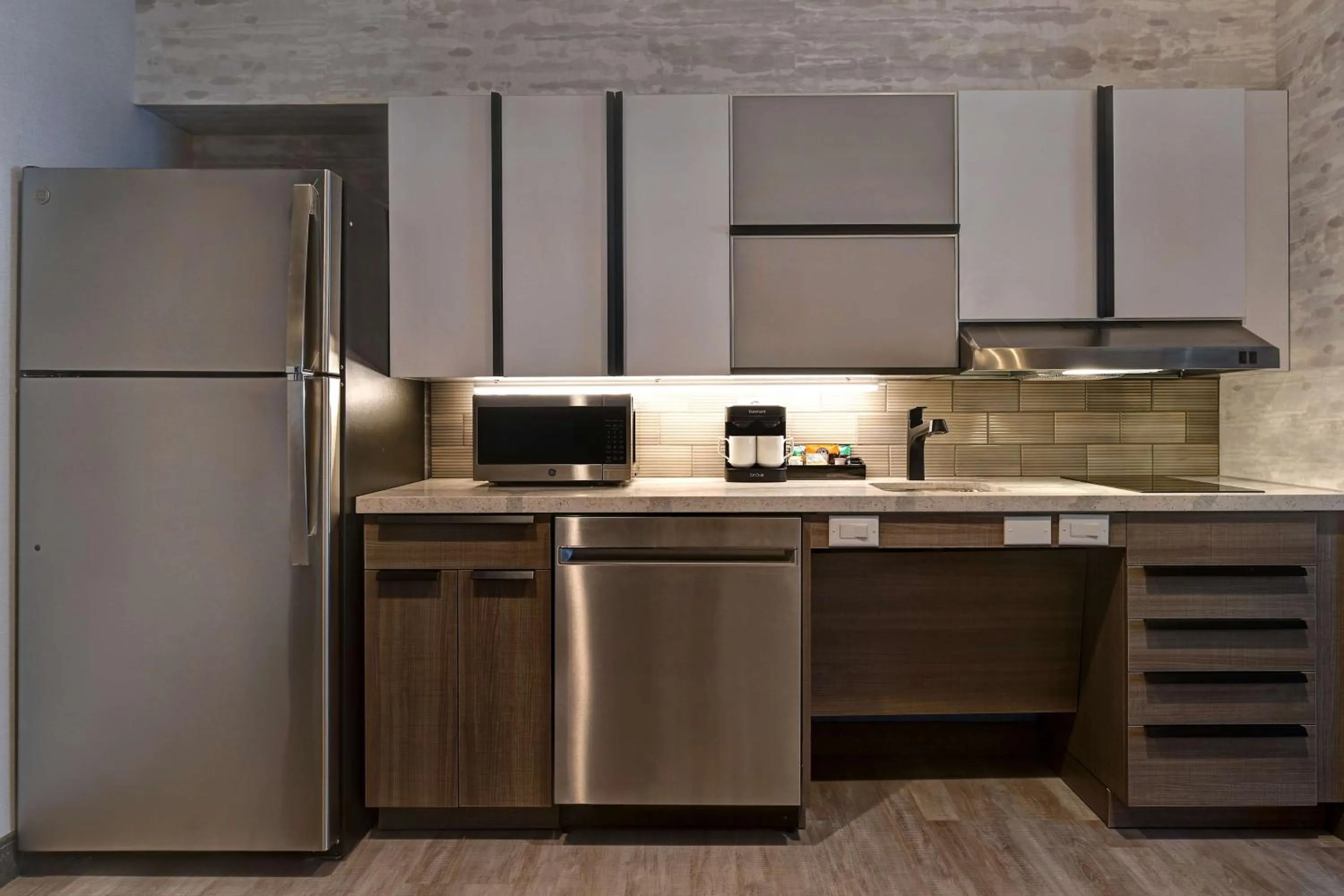 Kitchen or kitchenette in Homewood Suites by Hilton Dallas The Colony