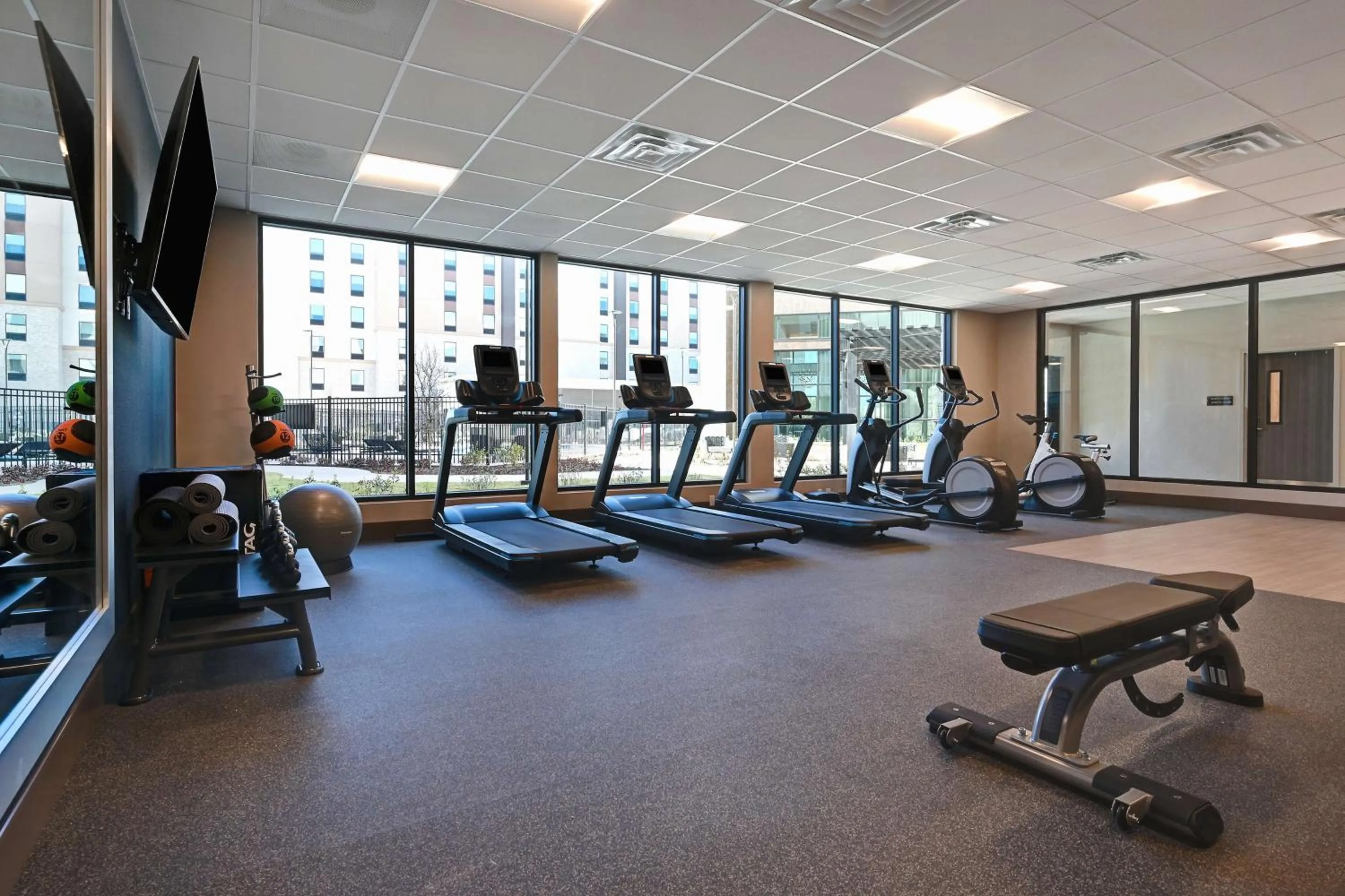 Fitness centre/facilities in Homewood Suites by Hilton Dallas The Colony