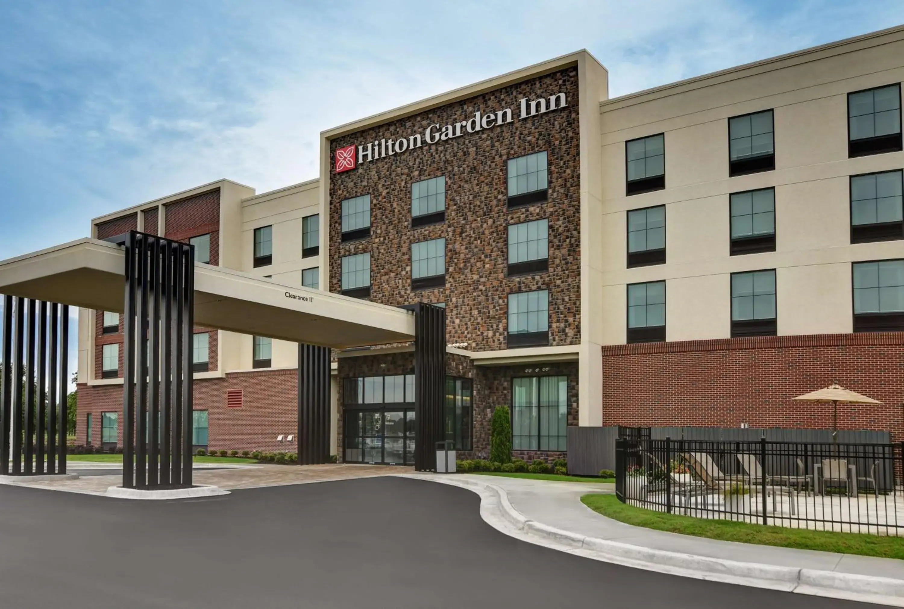 Property building in Hilton Garden Inn Madison Huntsville Airport Property building in Hilton Garden Inn Madison Huntsville Airport