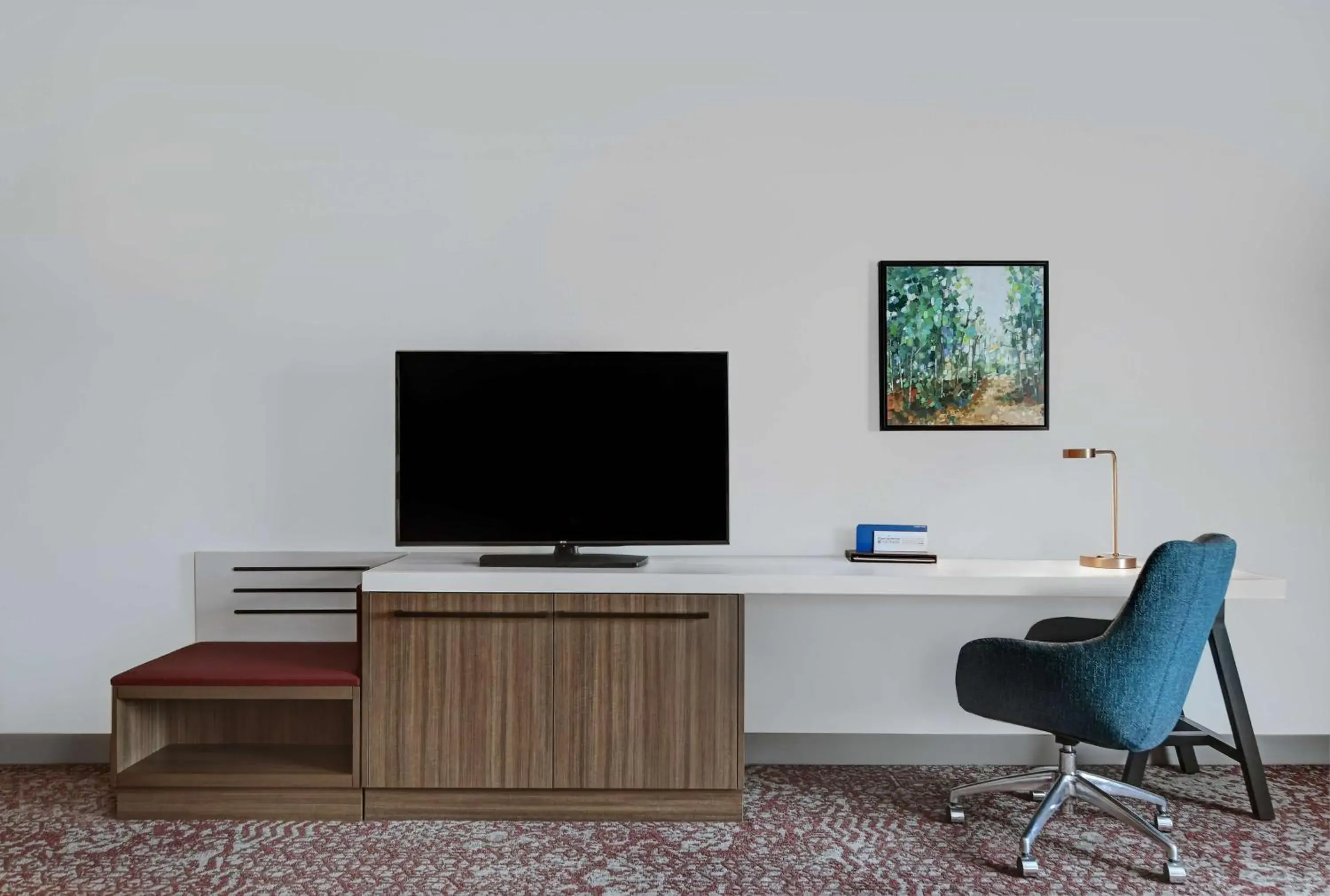 Deluxe Queen Room with Two Queen Beds - Hearing Accessible in Hilton Garden Inn Madison Huntsville Airport Deluxe Queen Room with Two Queen Beds - Hearing Accessible in Hilton Garden Inn Madison Huntsville Airport