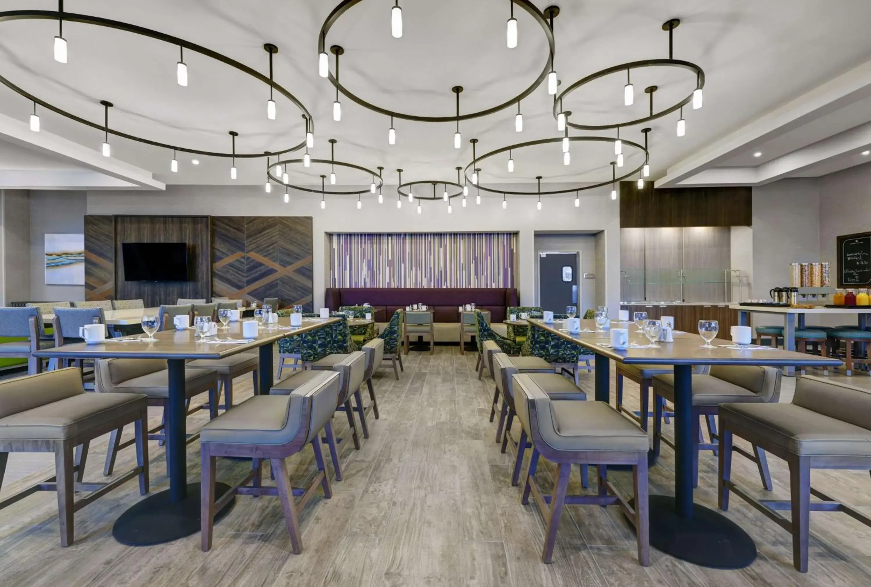 Restaurant/places to eat in Hilton Garden Inn Manassas Restaurant/places to eat in Hilton Garden Inn Manassas