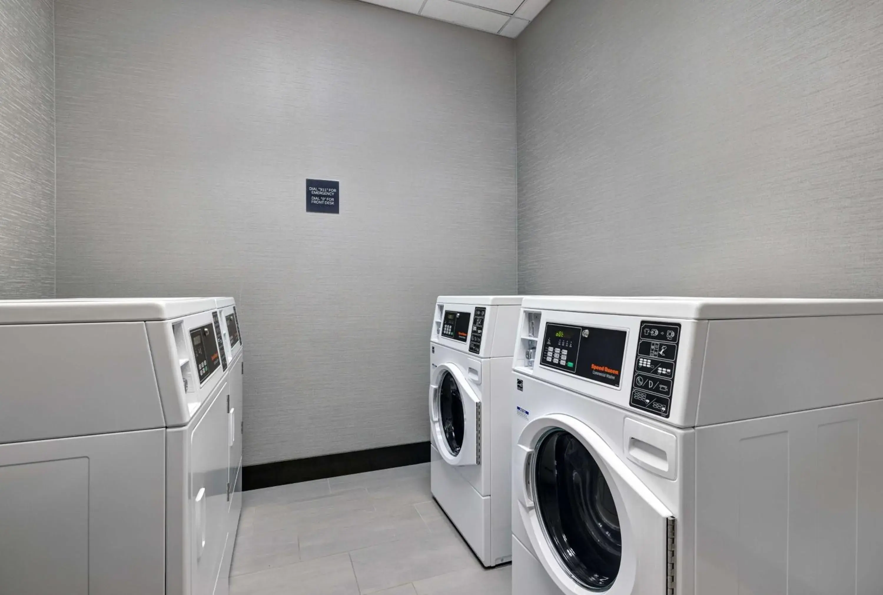 Property building in Hilton Garden Inn Manassas Property building in Hilton Garden Inn Manassas