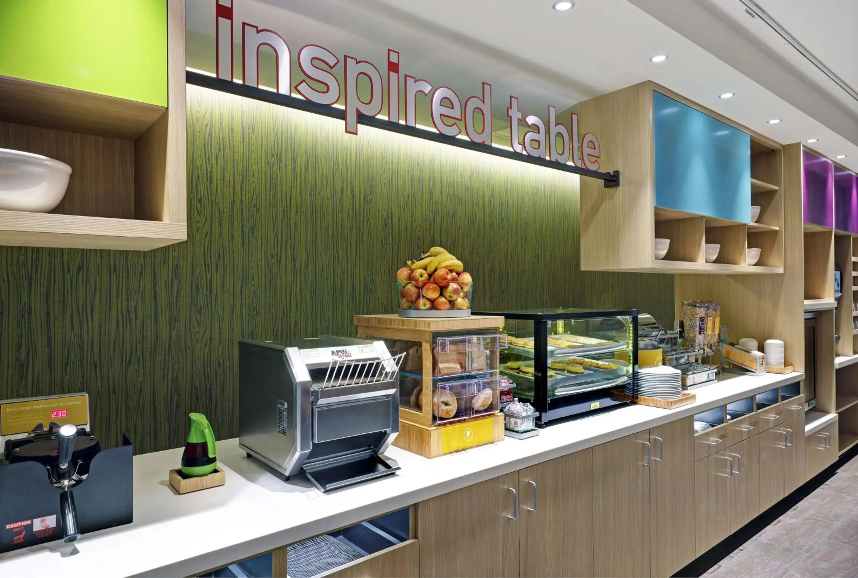 Breakfast in Home2 Suites By Hilton Salem Breakfast in Home2 Suites By Hilton Salem