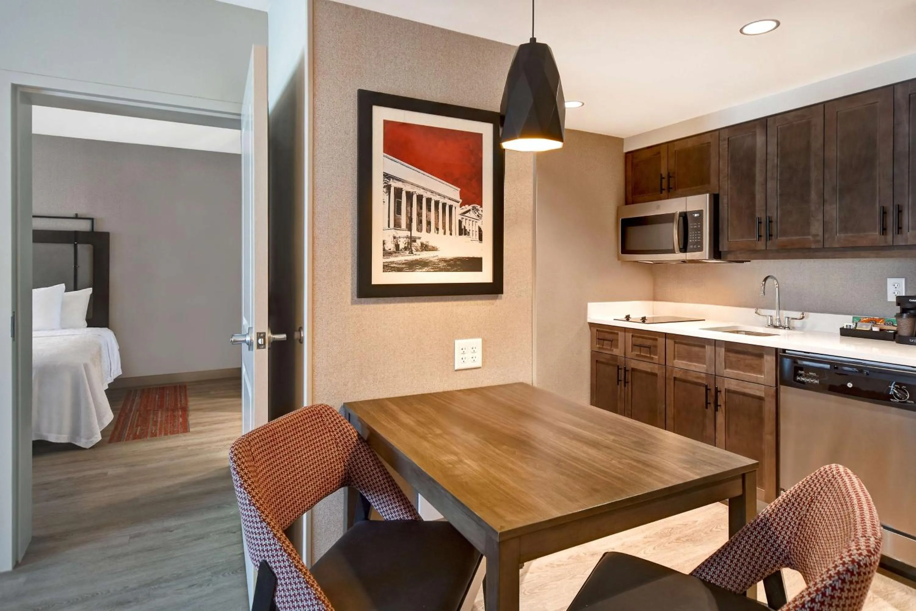 Kitchen or kitchenette in Homewood Suites by Hilton Tuscaloosa Downtown- Near Univ of Alabama