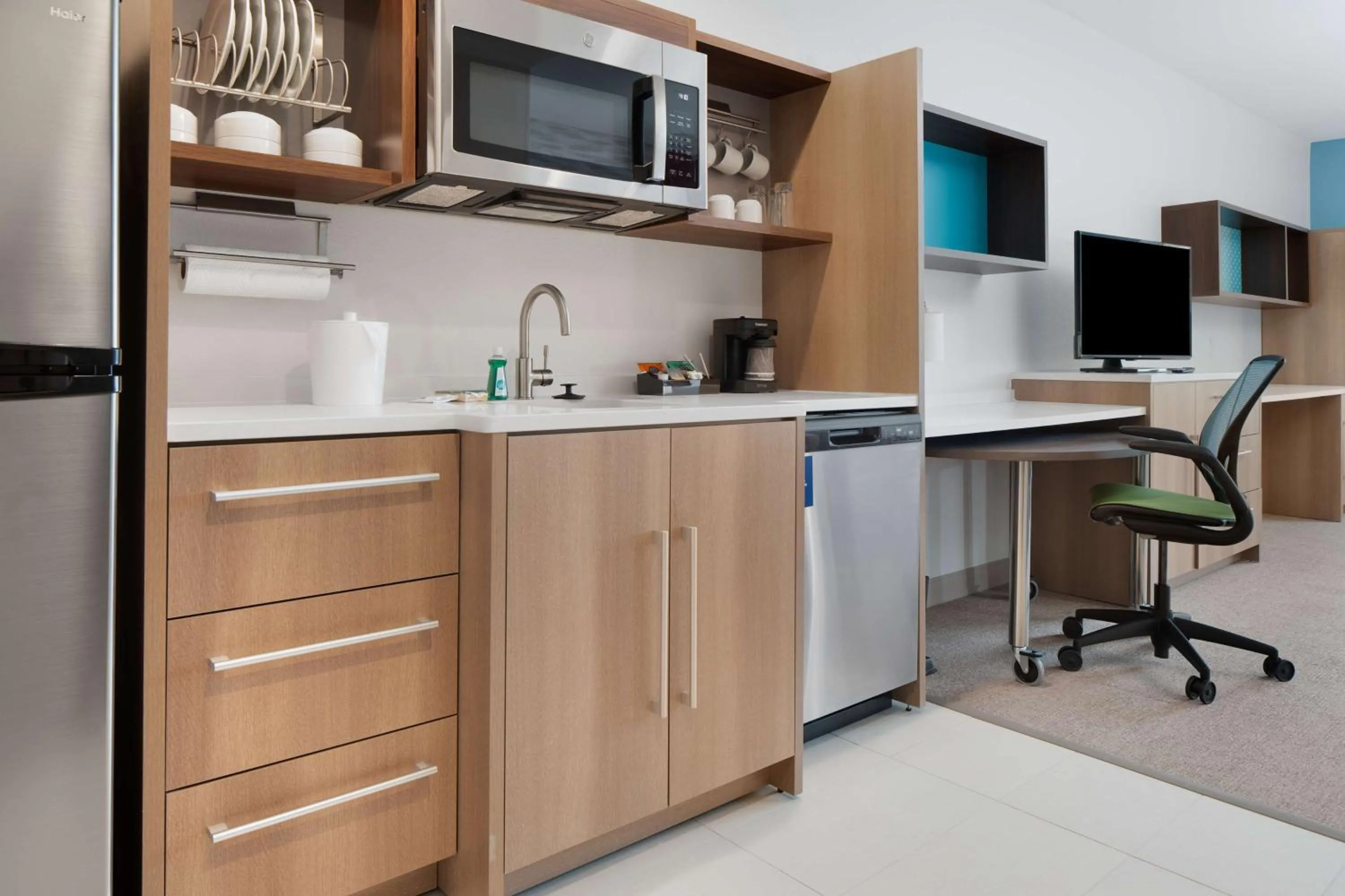 Bedroom in Home2 Suites By Hilton Rowlett Rockwall Marina